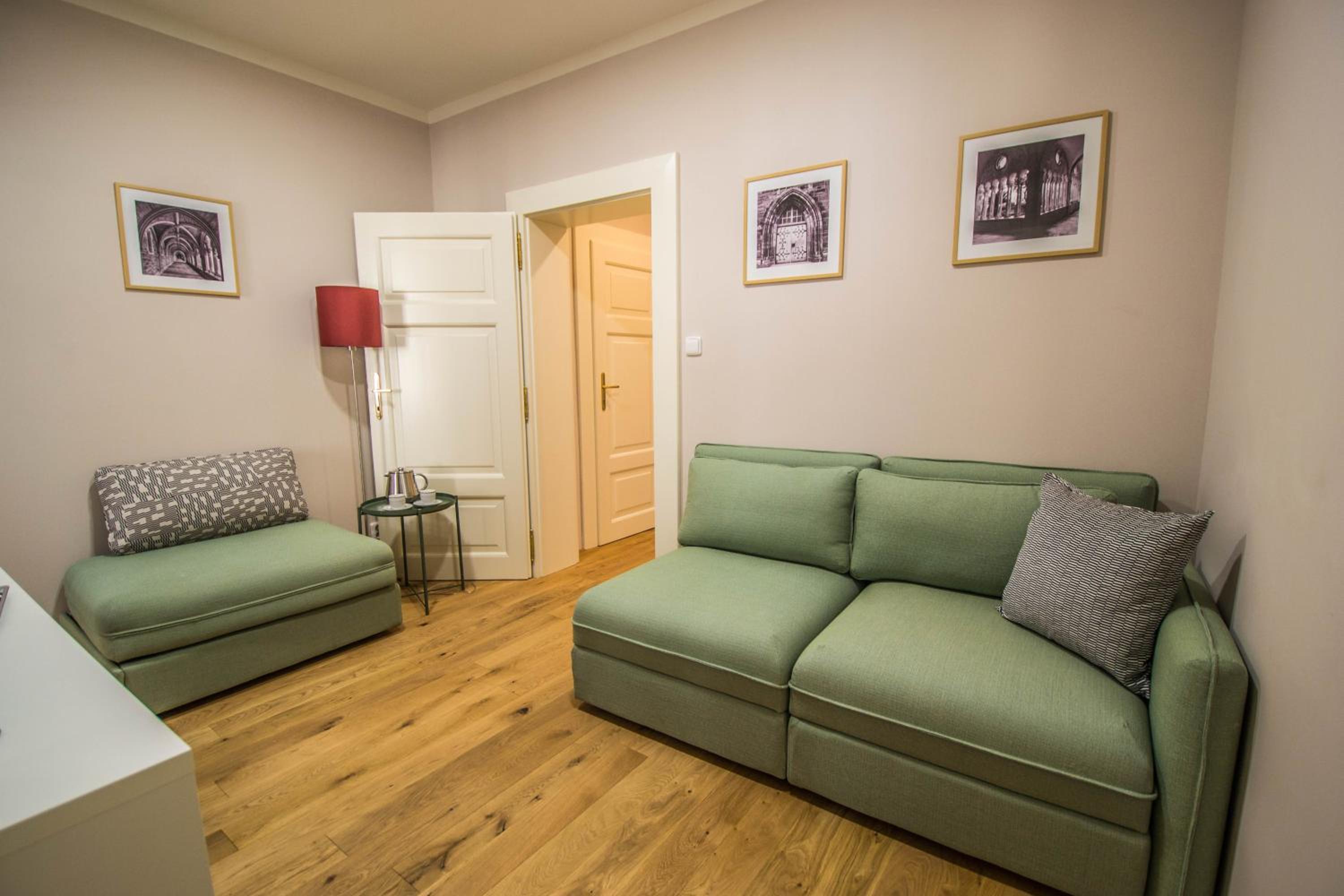 Unique Apartments 250m from the Charles Bridge