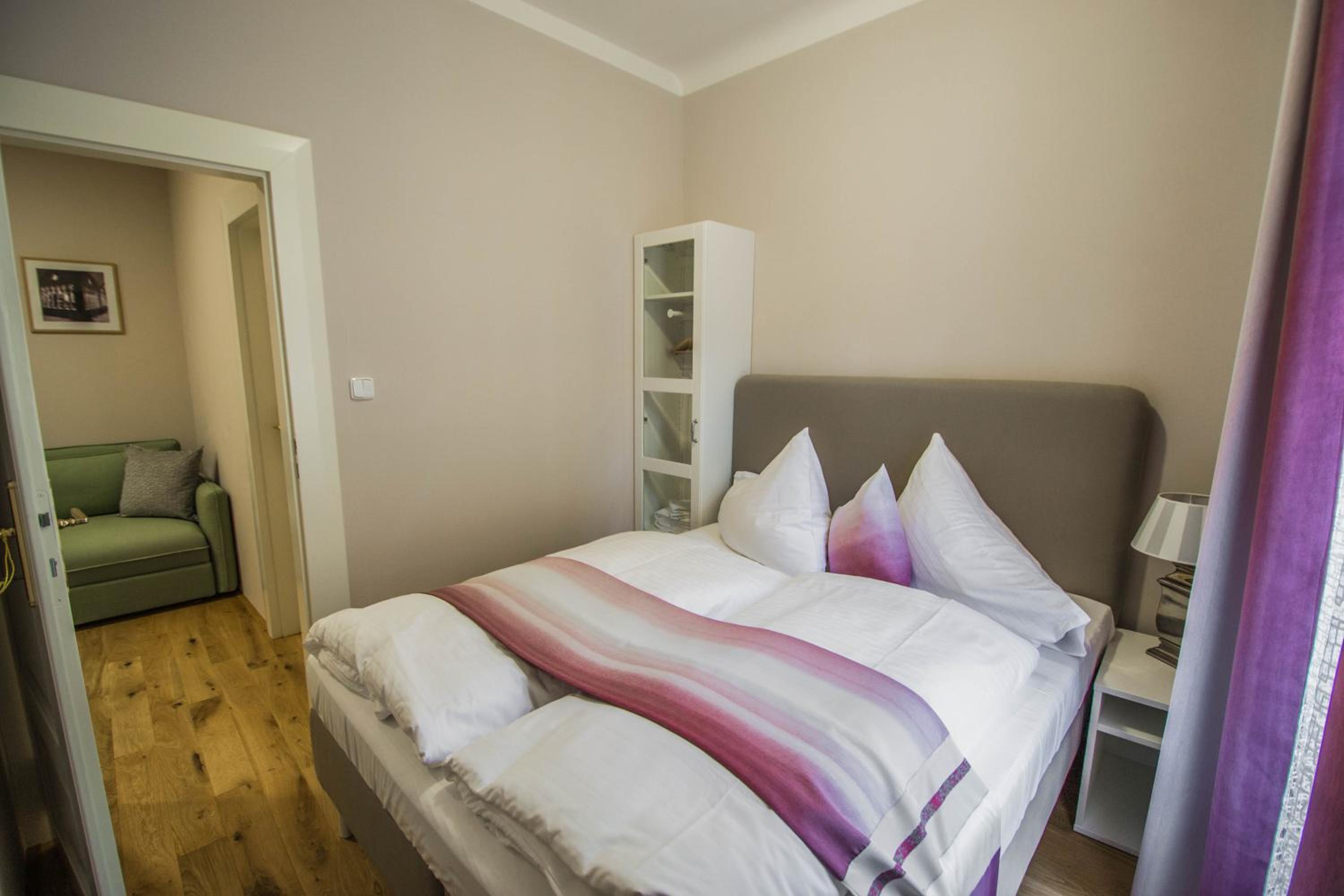 Unique Apartments 250m from the Charles Bridge