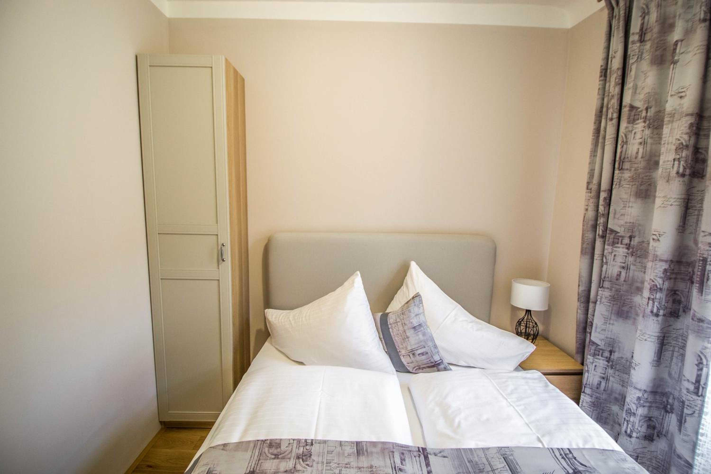 Unique Apartments 250m from the Charles Bridge