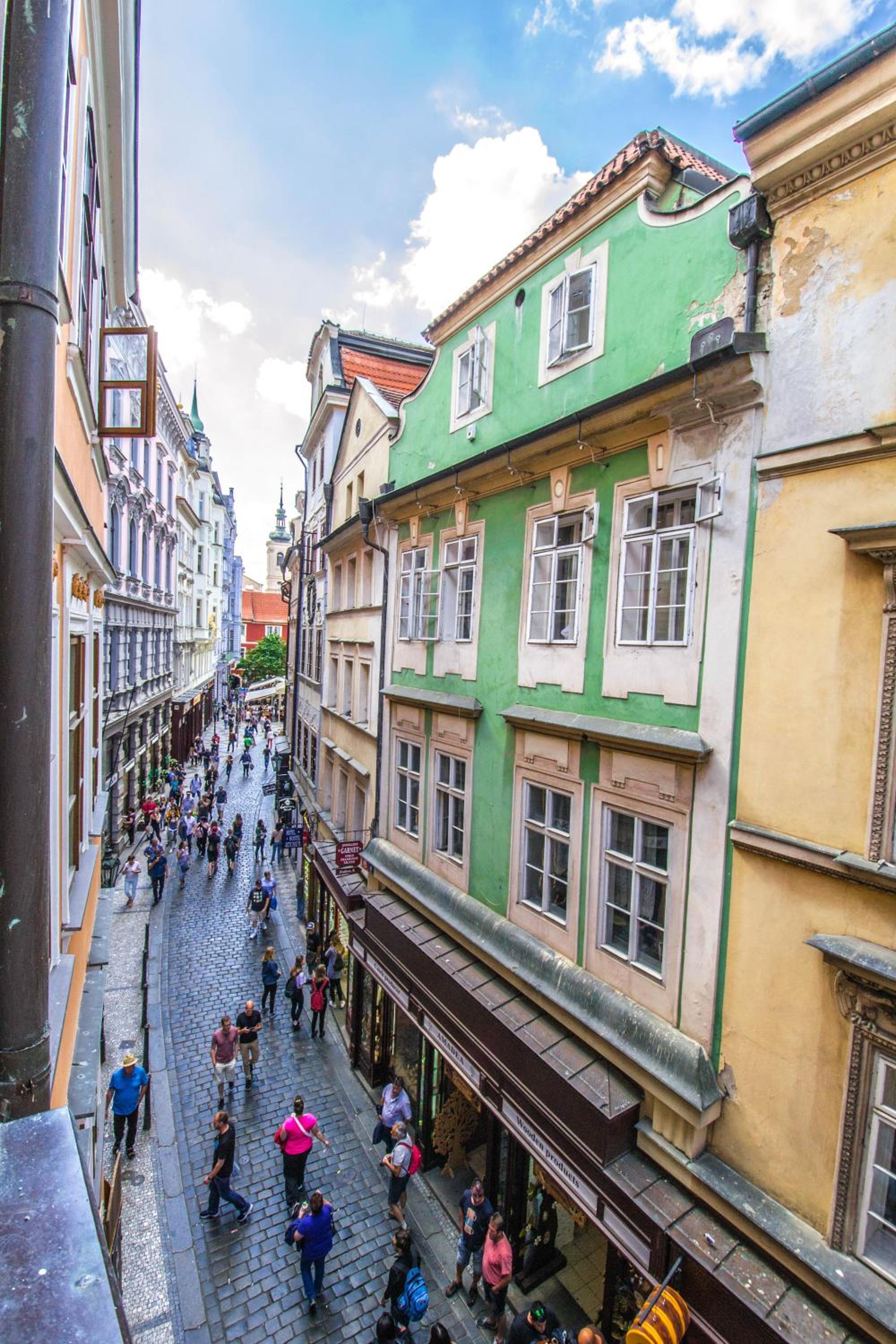 Unique Apartments 250m from the Charles Bridge