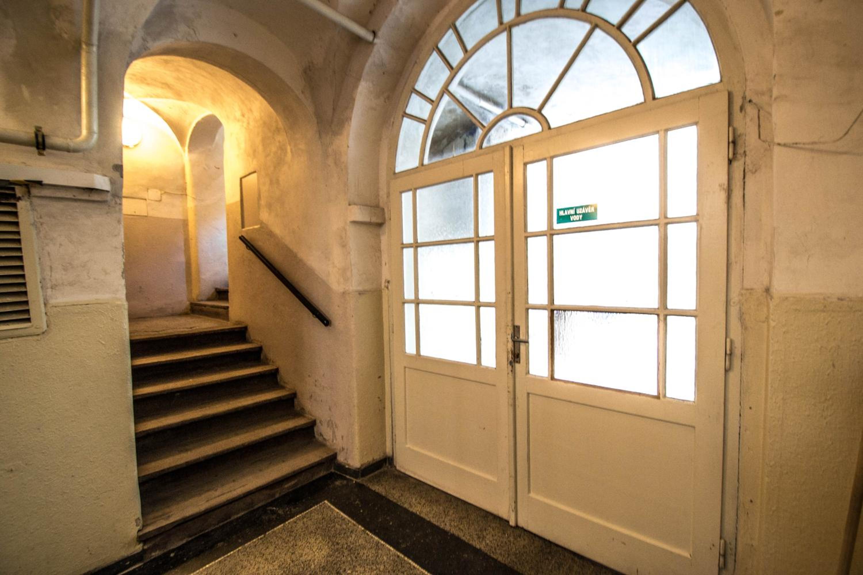 Unique Apartments 250m from the Charles Bridge