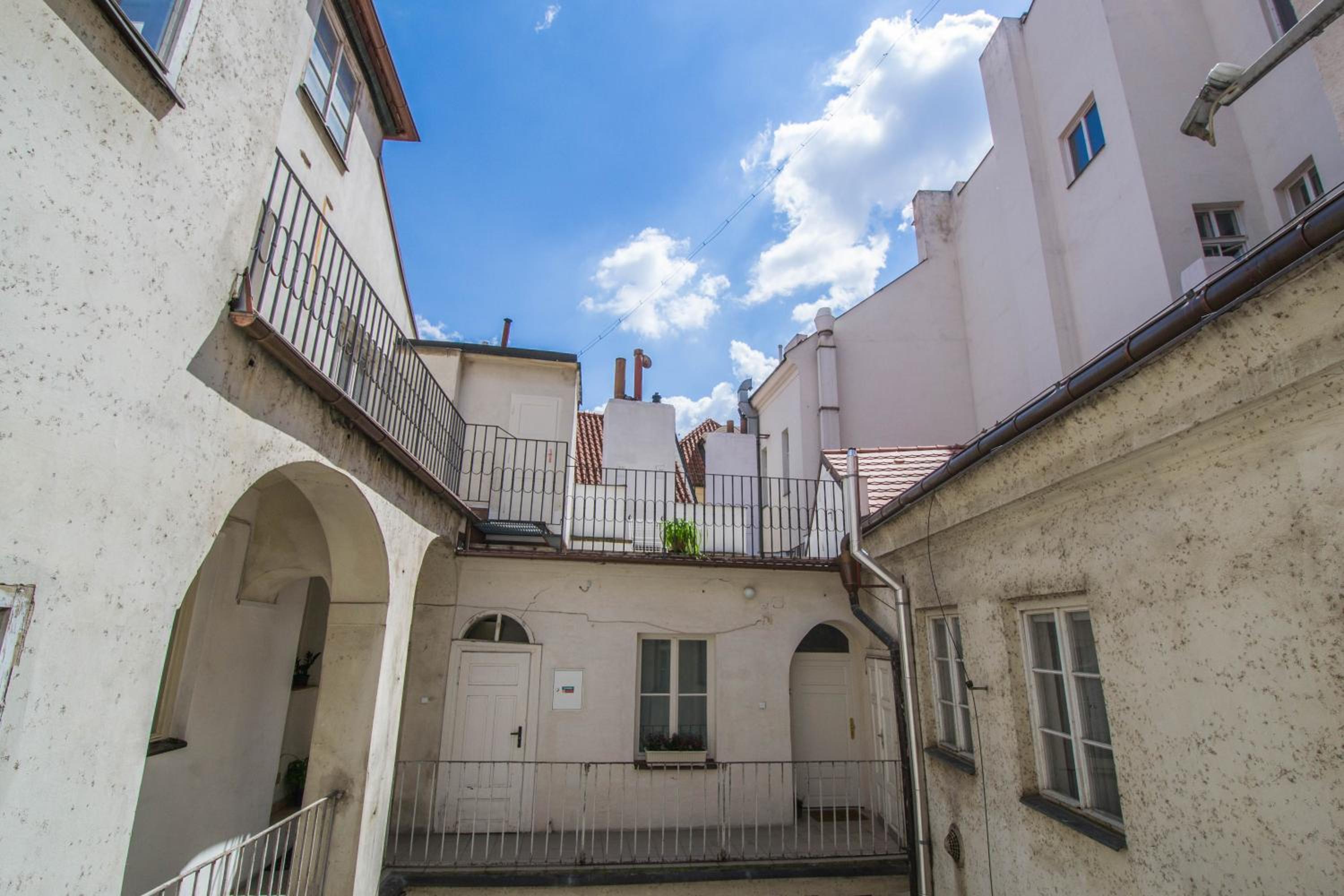 Unique Apartments 250m from the Charles Bridge