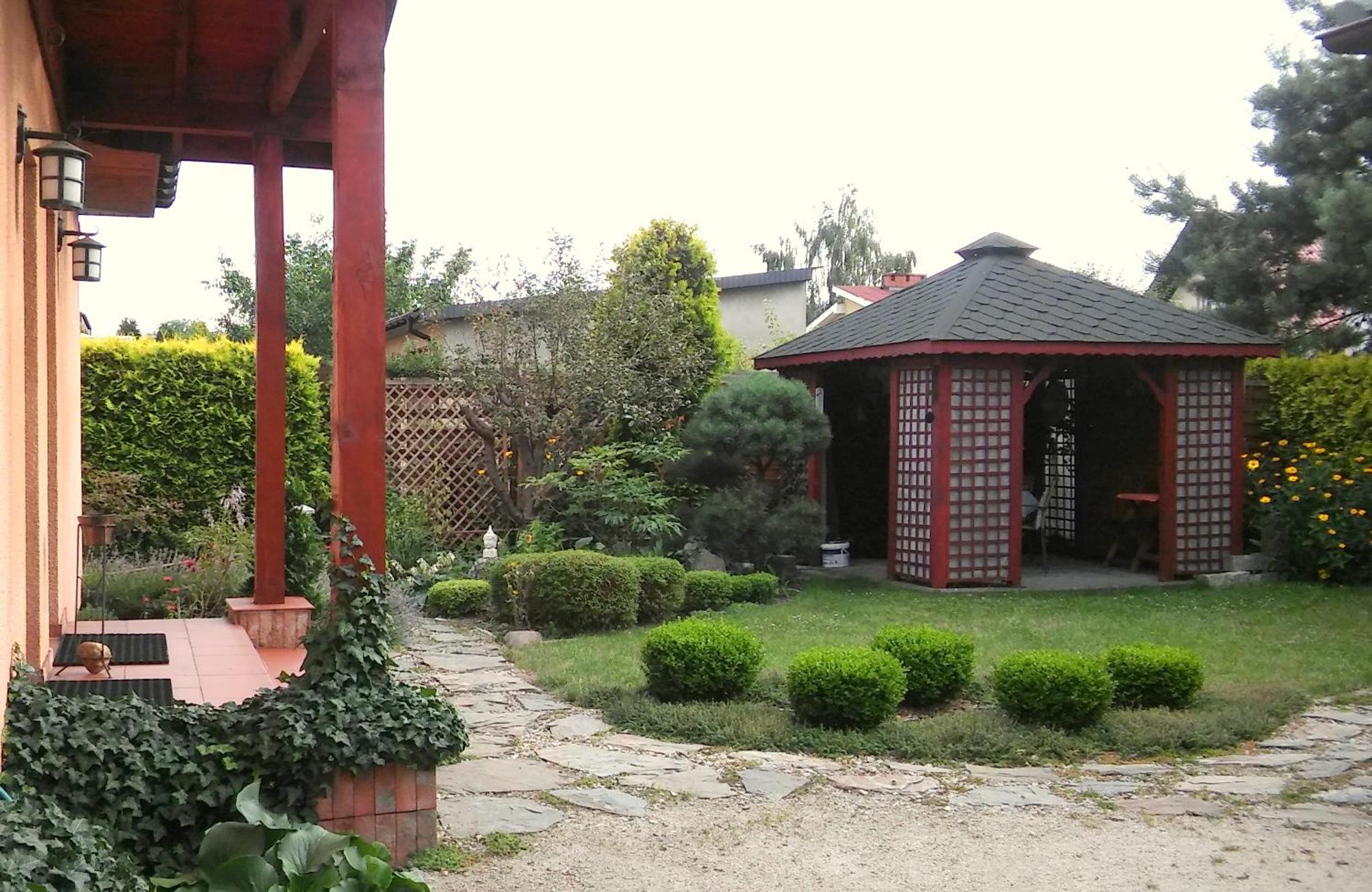 Photo 6