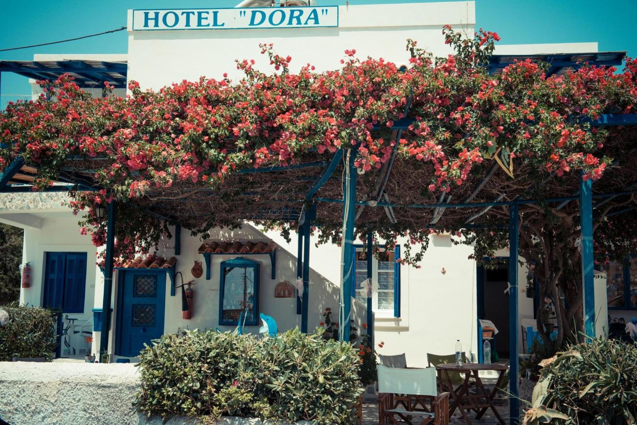 Hotel Dora's Studios & Apartments - Image 1