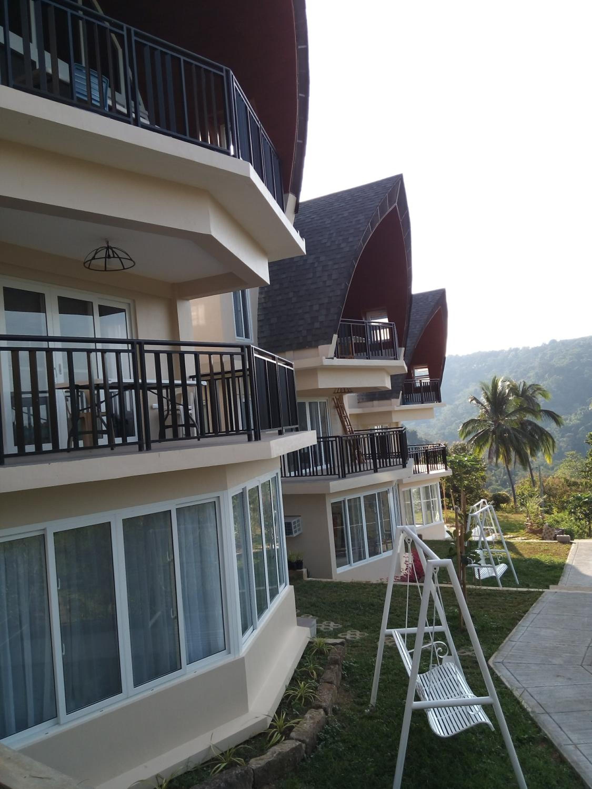 The Duyan House at Sinagtala Resort
