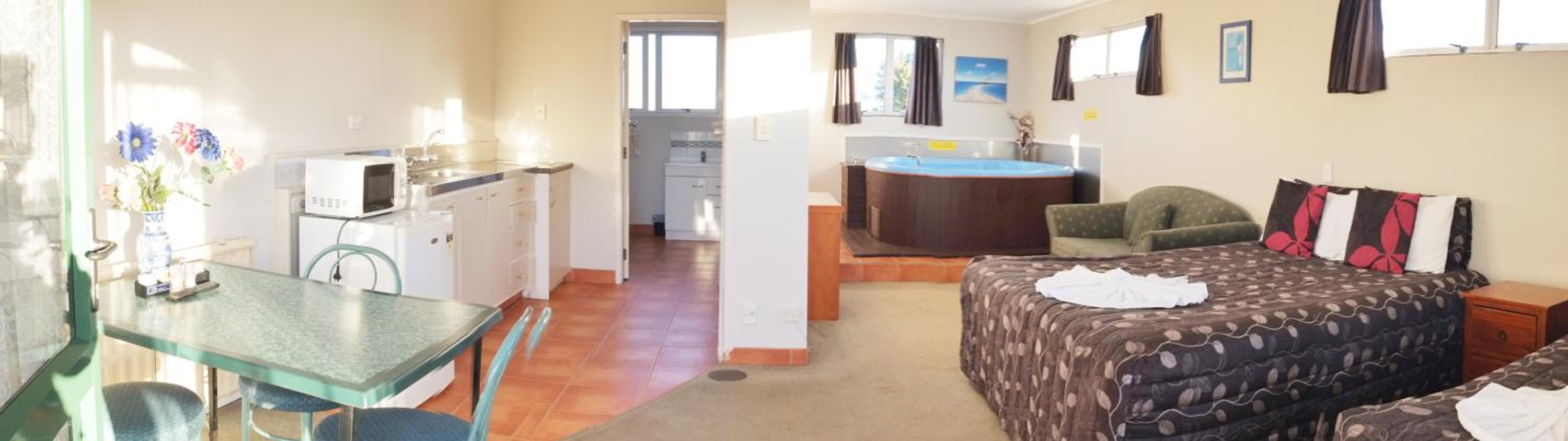Gateway International Motel