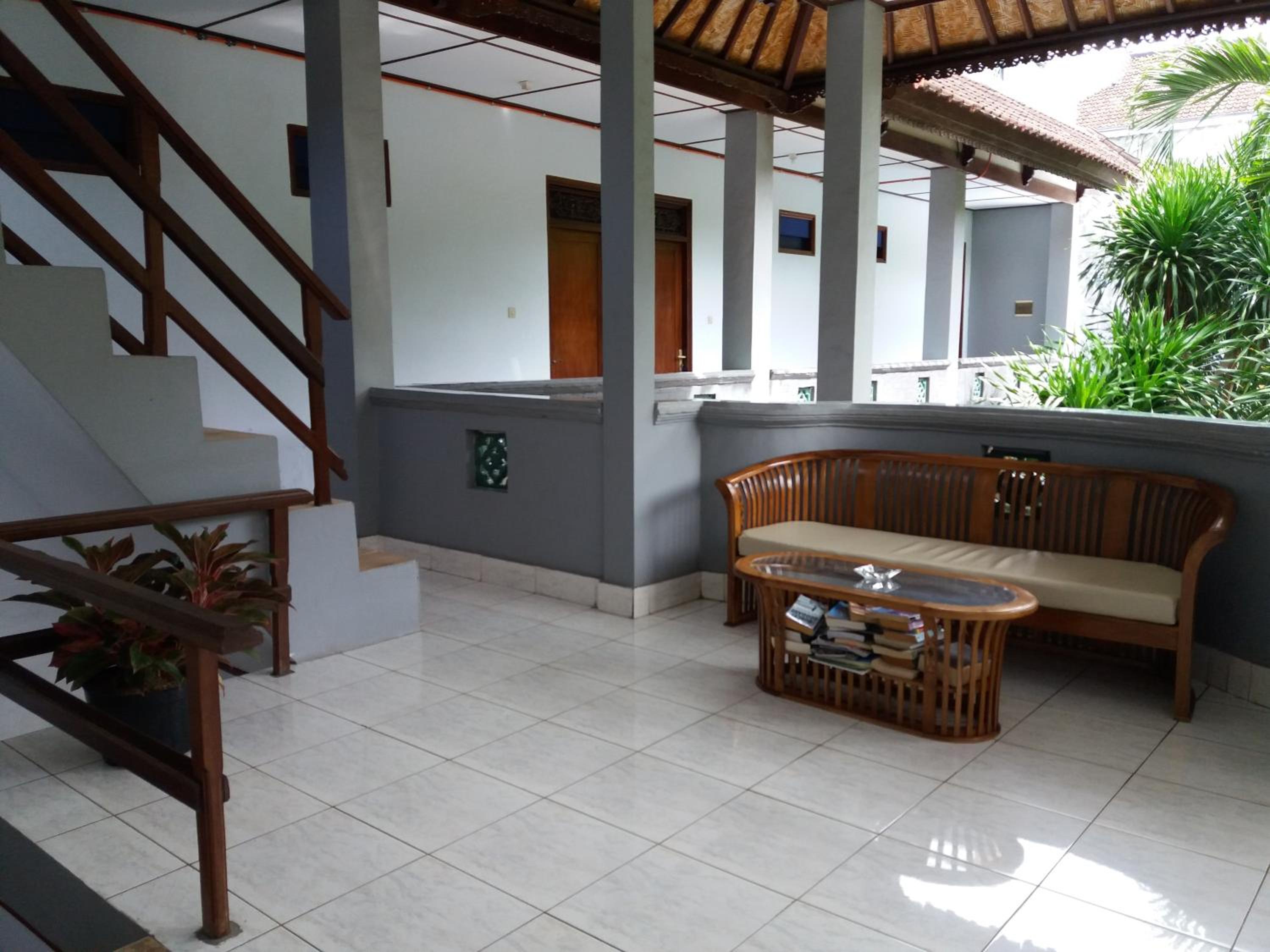 lobby & reception