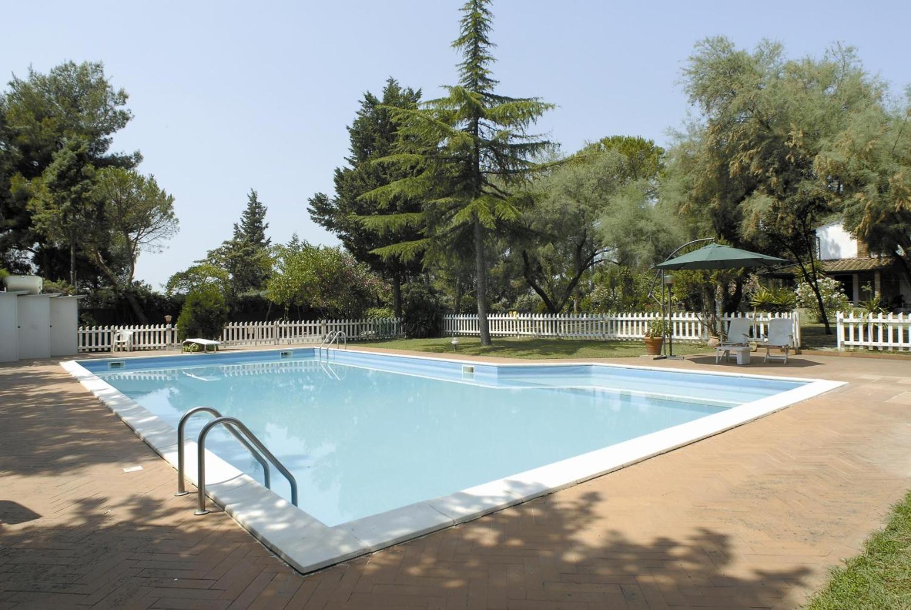 Tamerici Holiday Home by VacaVilla photo 3