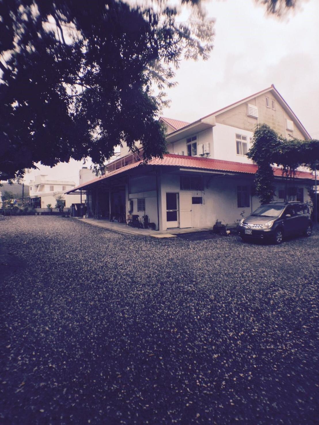 Photo 33