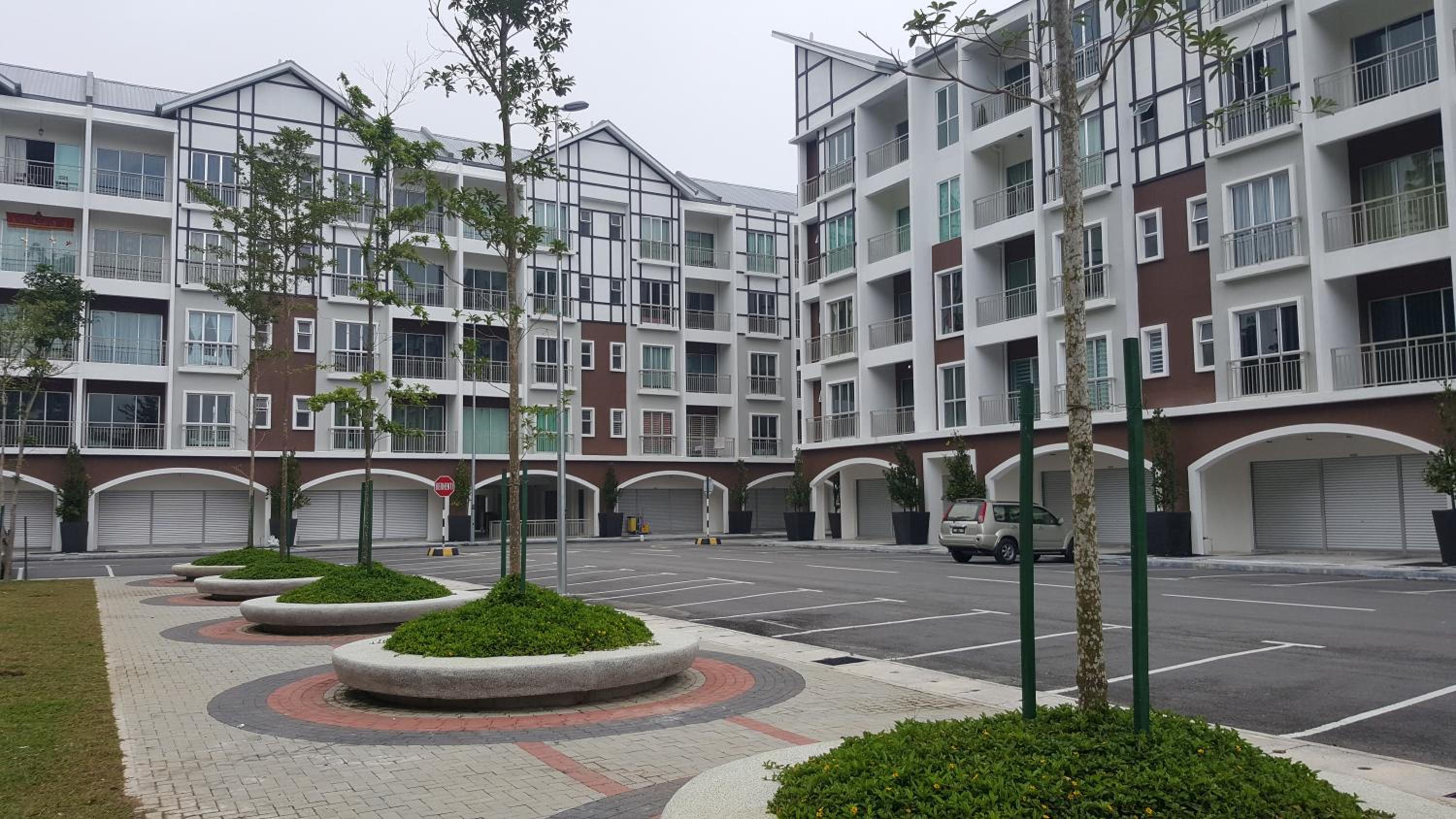 My Home Apartment @ Golden Hills photo 4