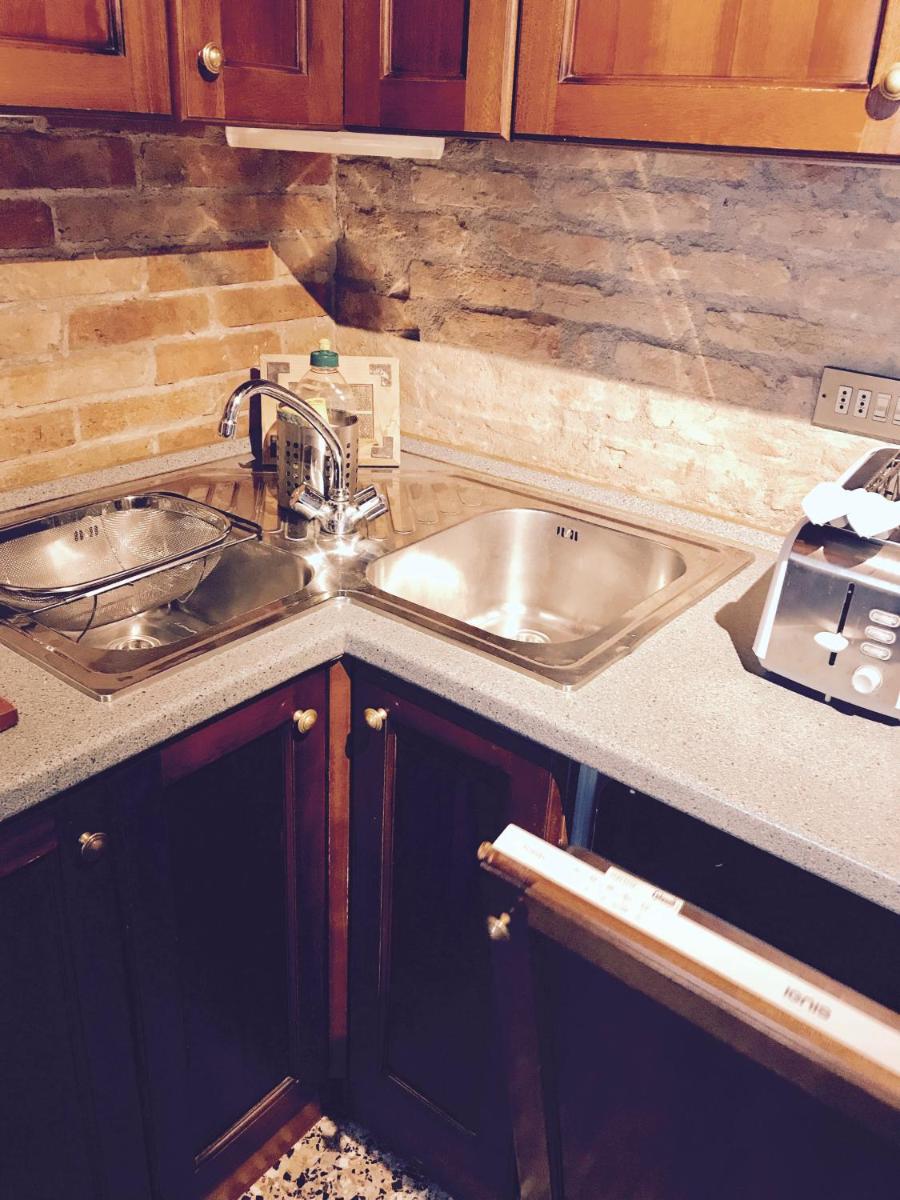 Hesperia Apartment