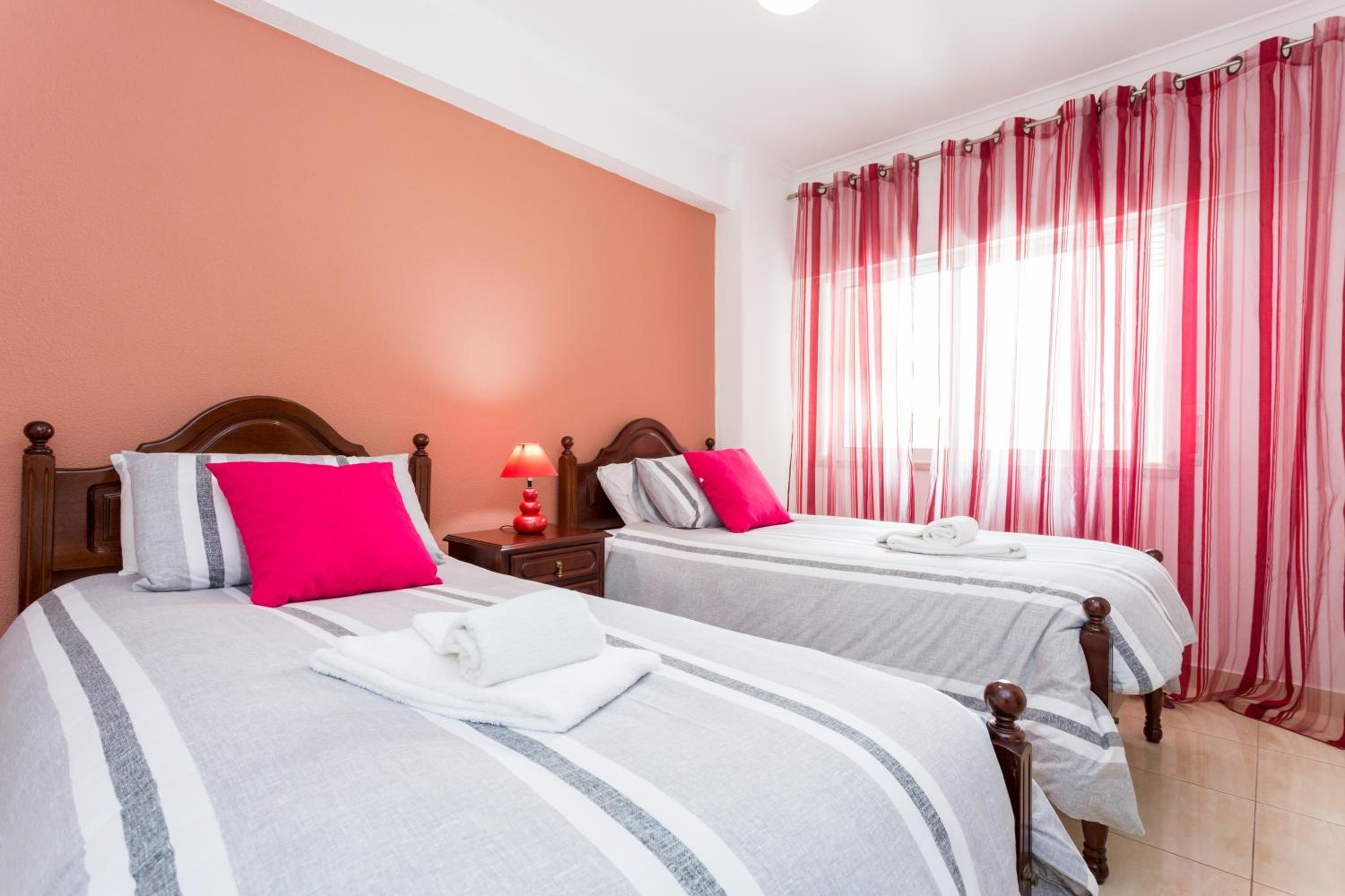 Apartamento Arenga en Lagos — hotel room