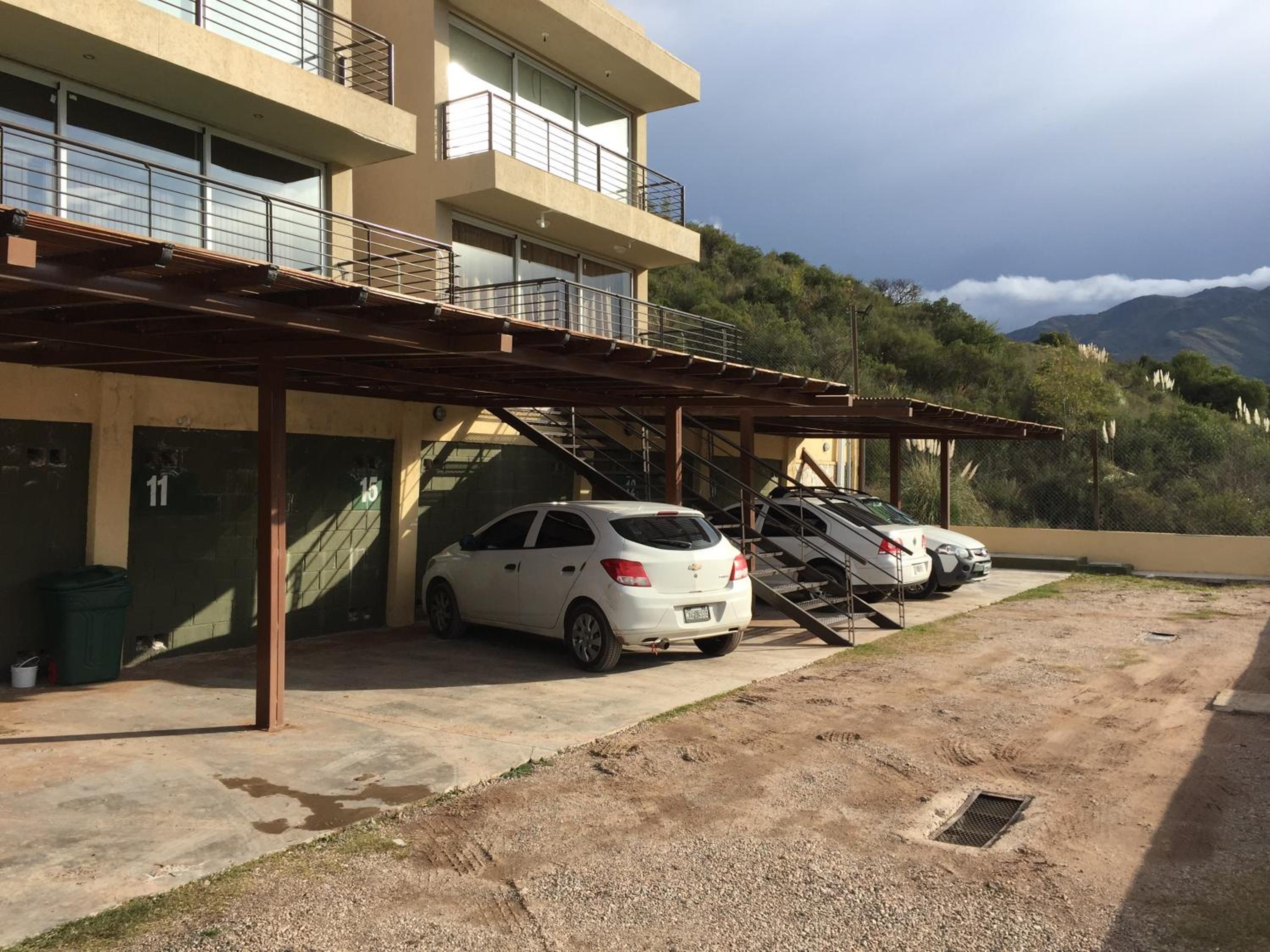 Altos del Lago