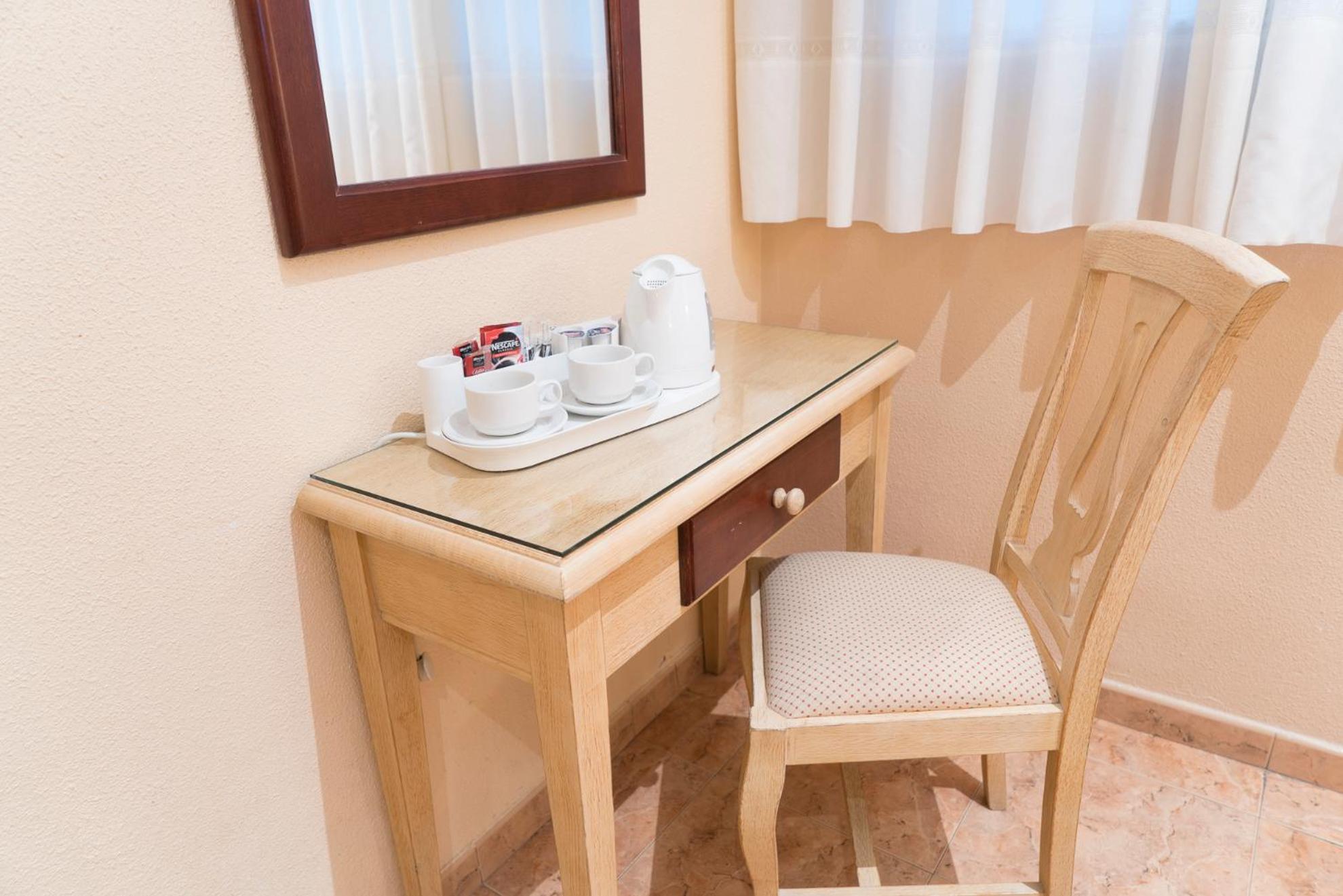 Hostal Bianco - Image 5