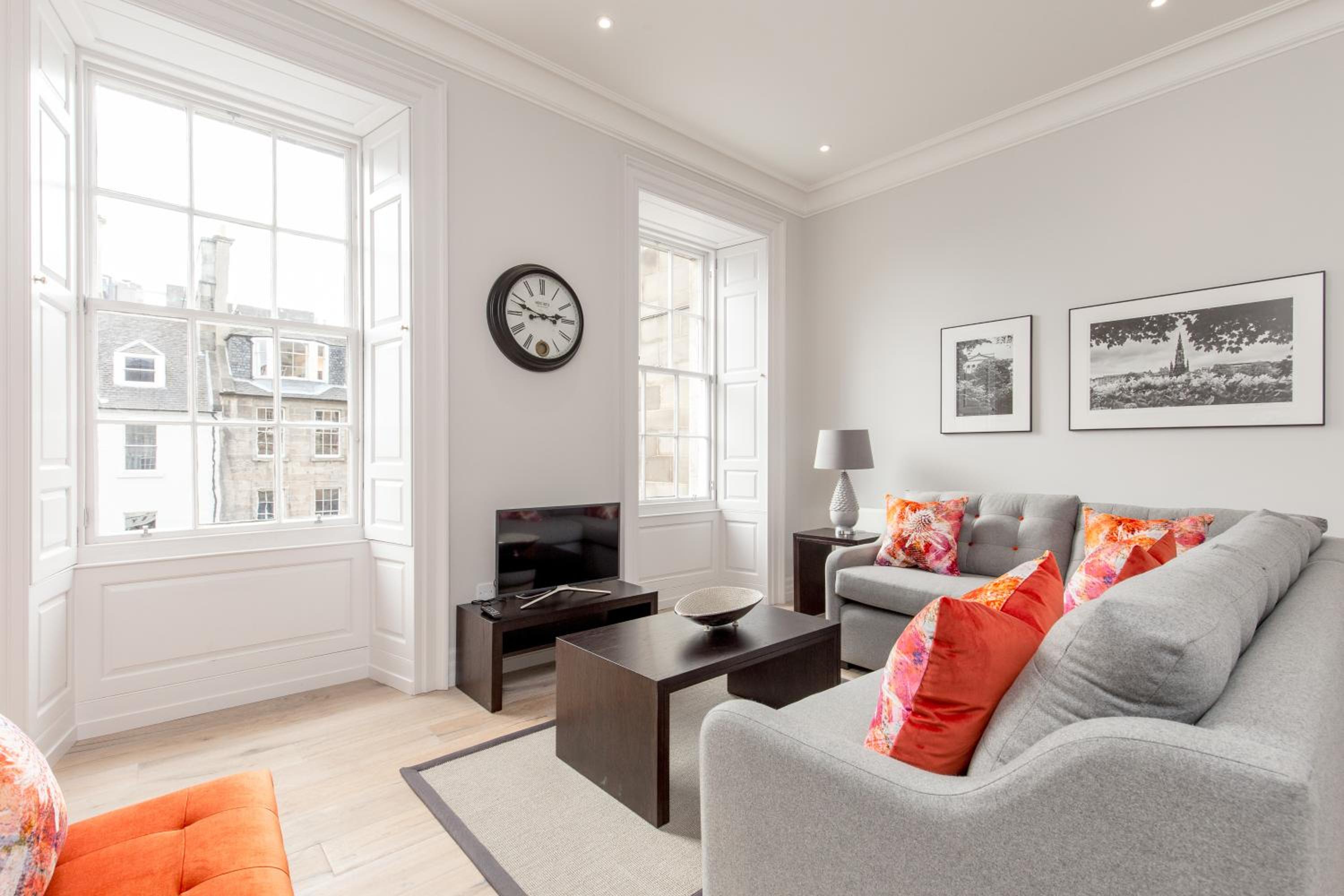 Destiny Scotland - Chisholm Hunter Suites