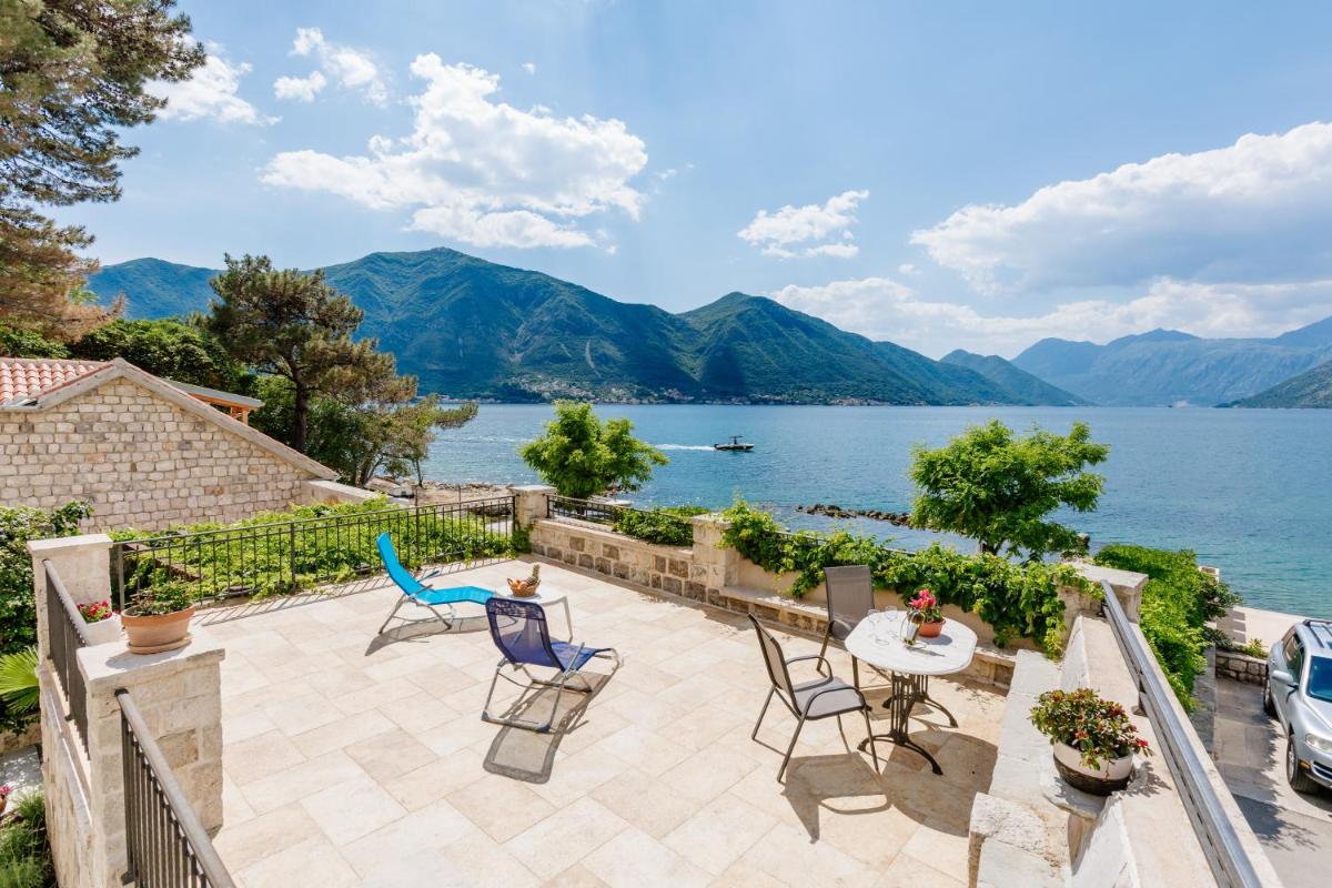 Luxury Stone Villa view 3