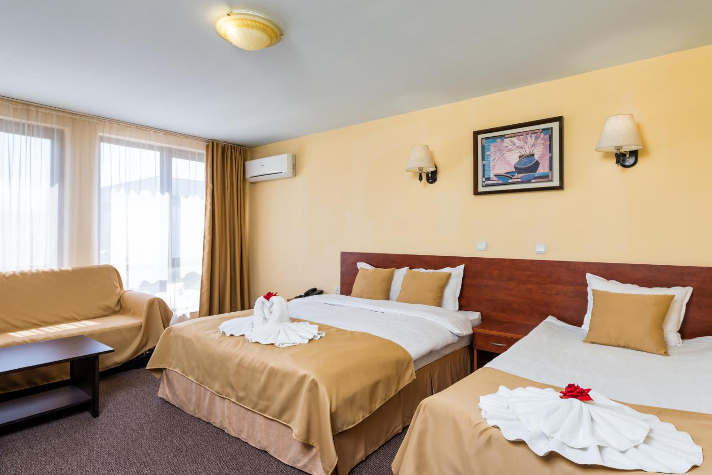 Avenue Hotel - Image 2