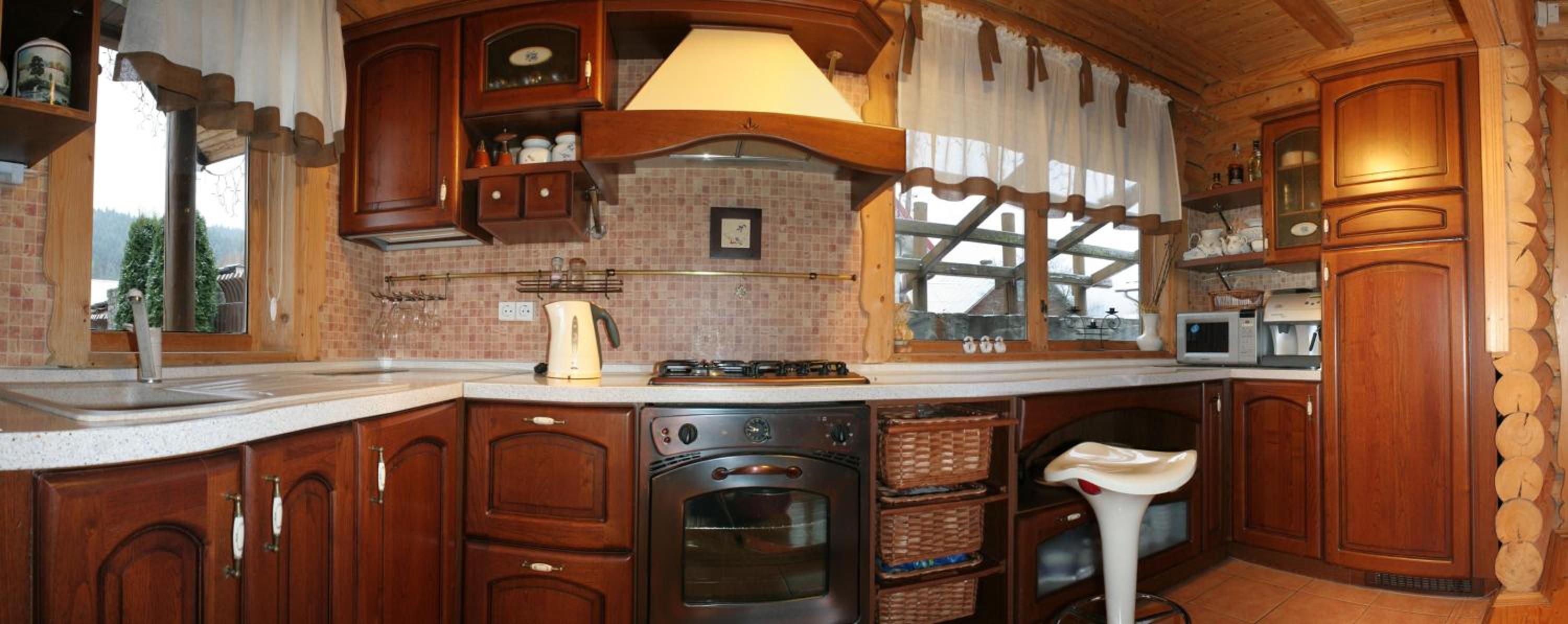 Cottage Smerekovyi view 2