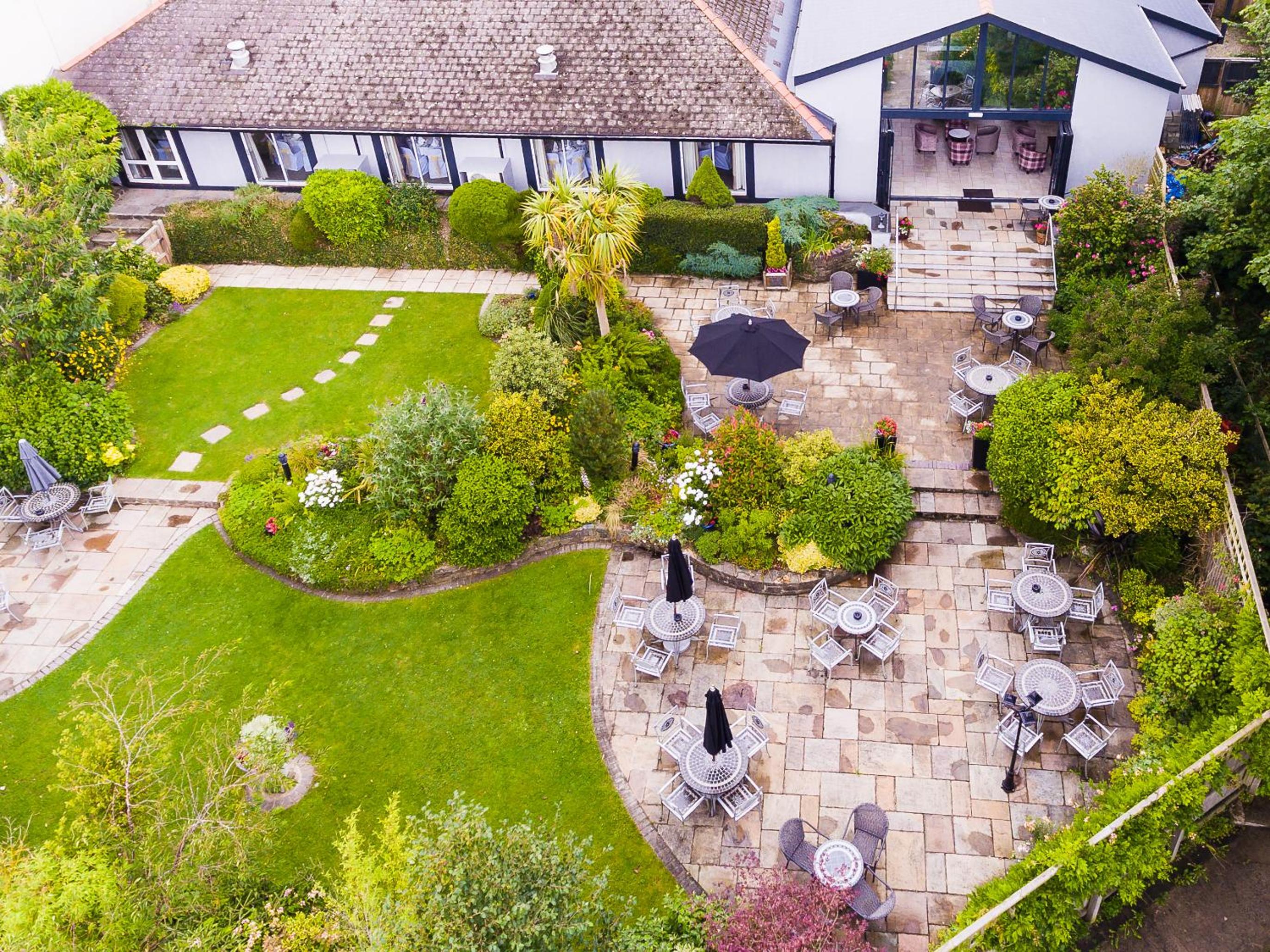 Wolfscastle Country Hotel