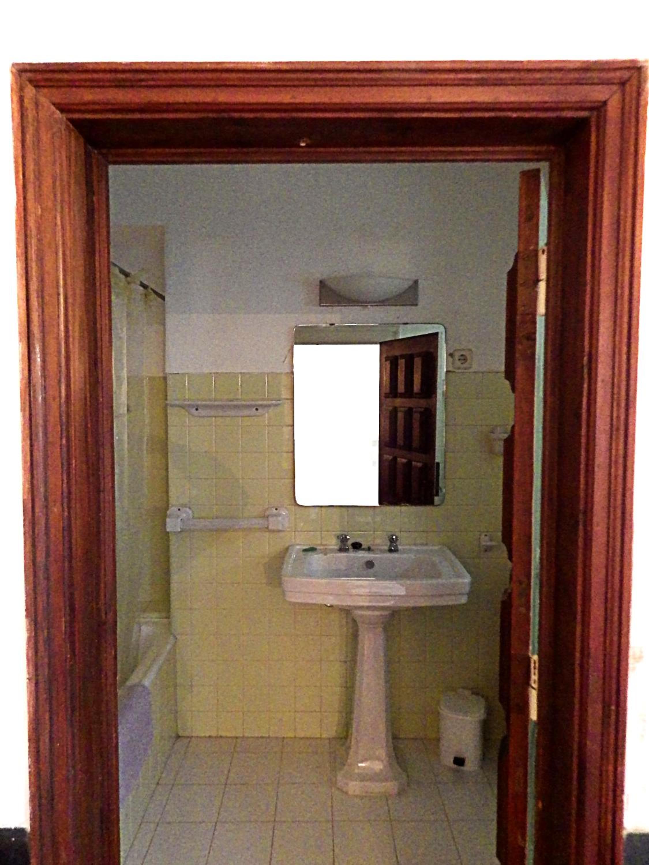 Photo 100
