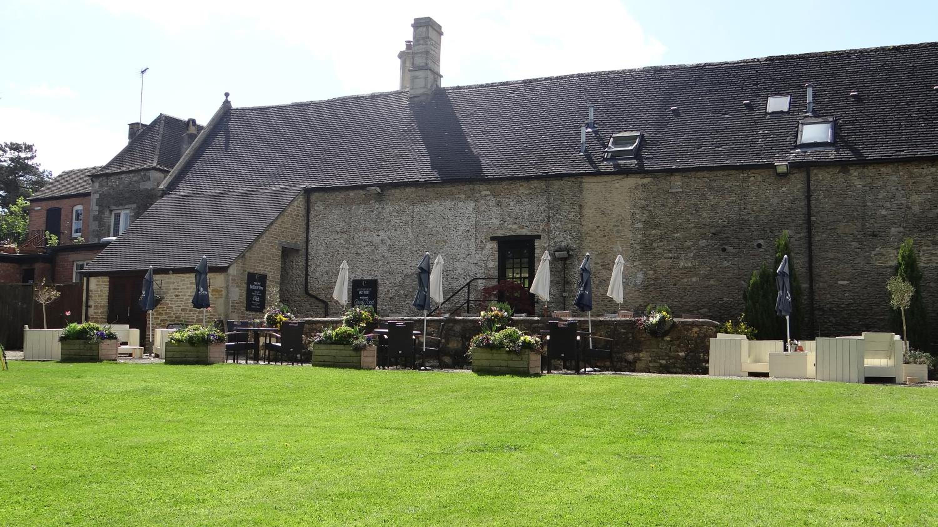 The Colesbourne Inn