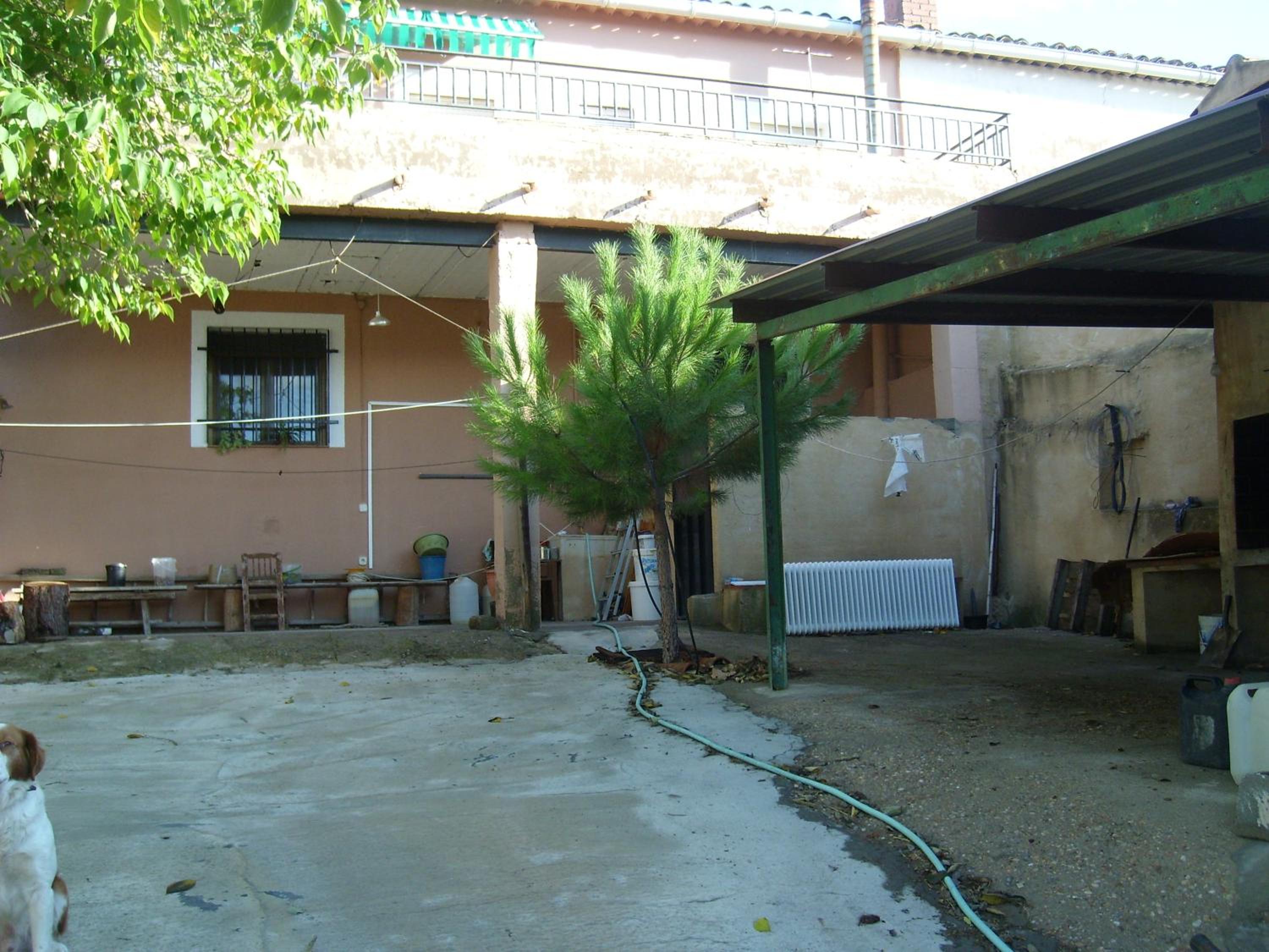 Photo 32