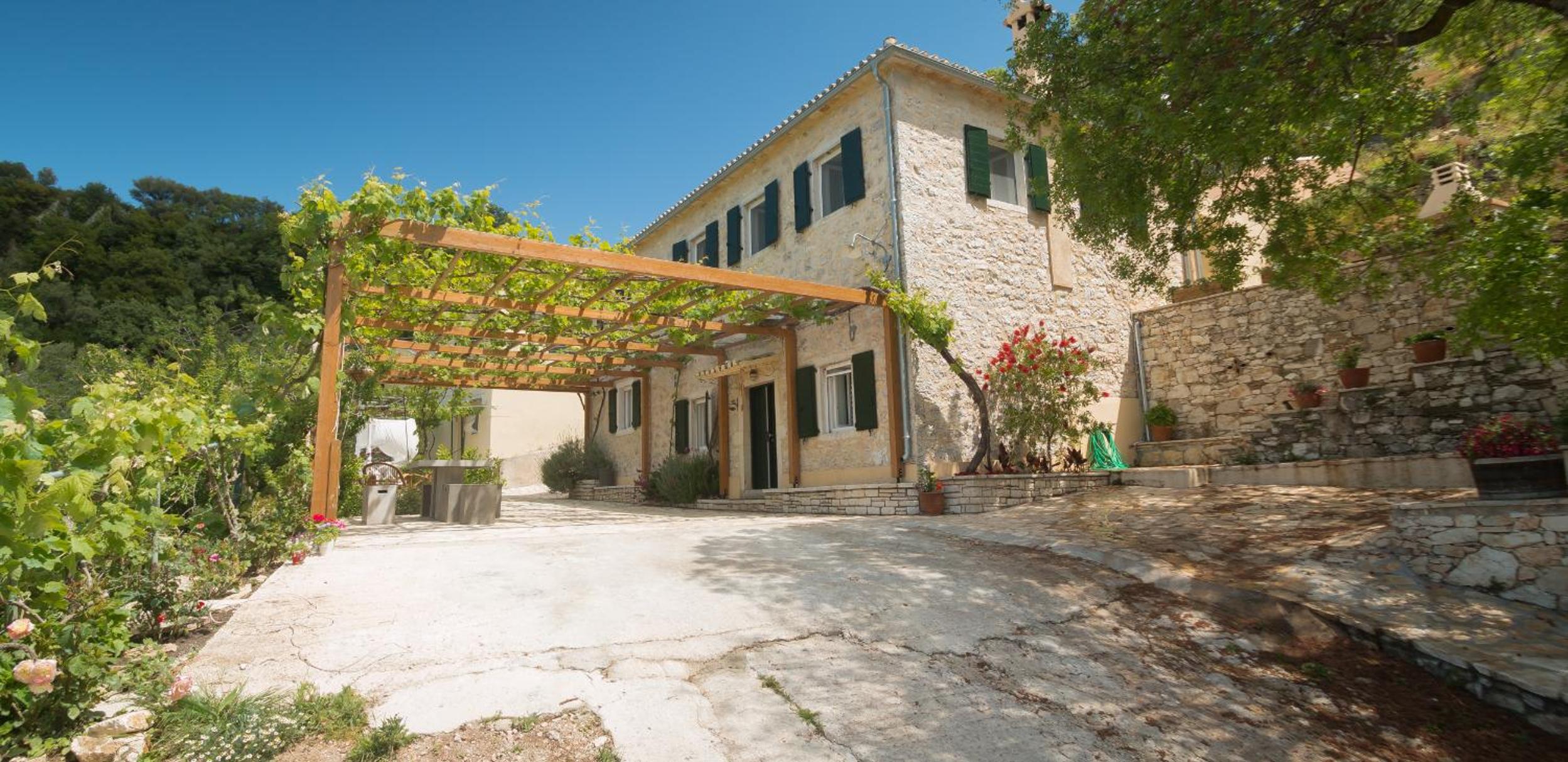 Castelli Cottage