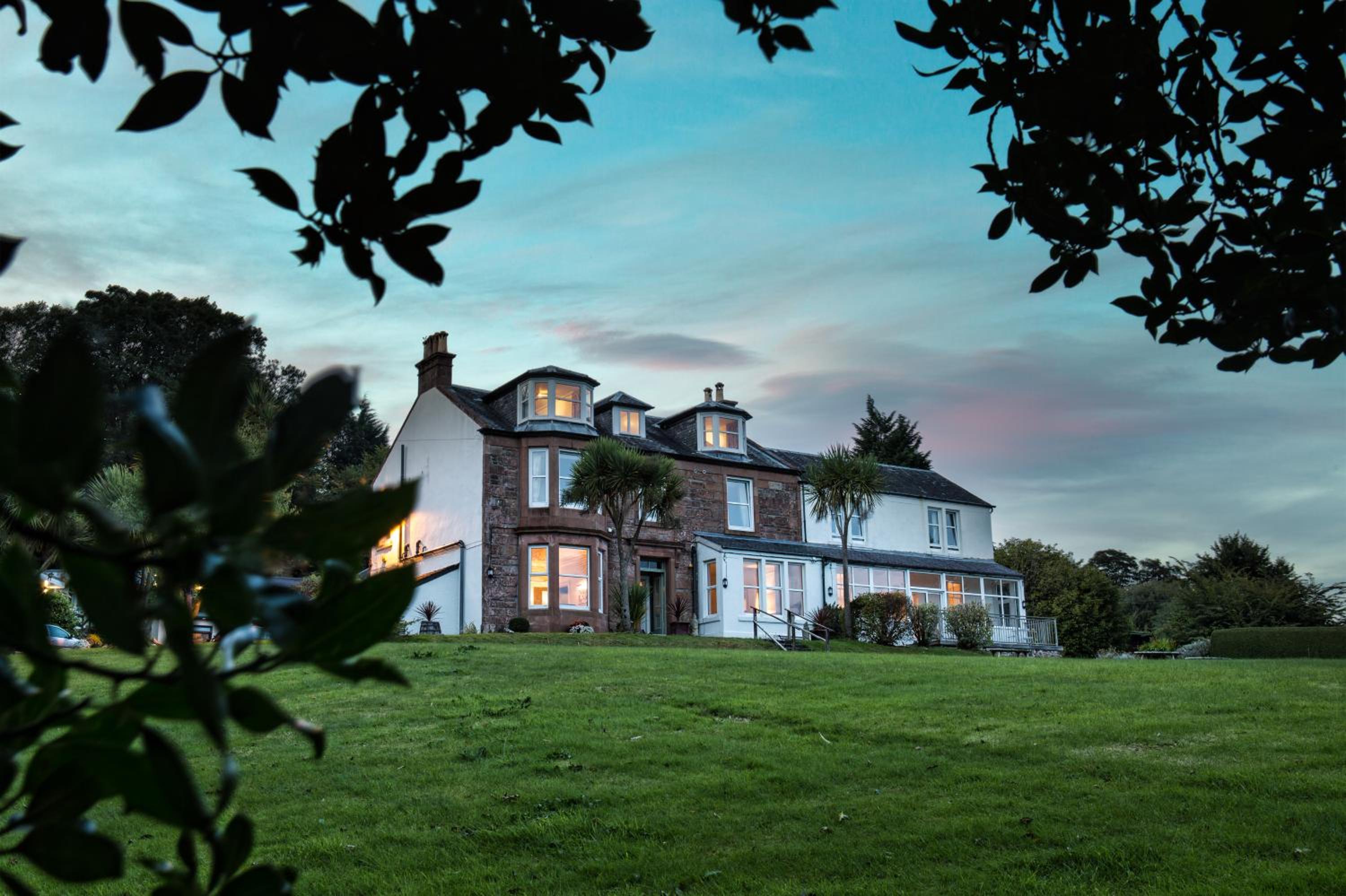 Hotel The Arran Lodge & Arran Sleep Huts - Image 1