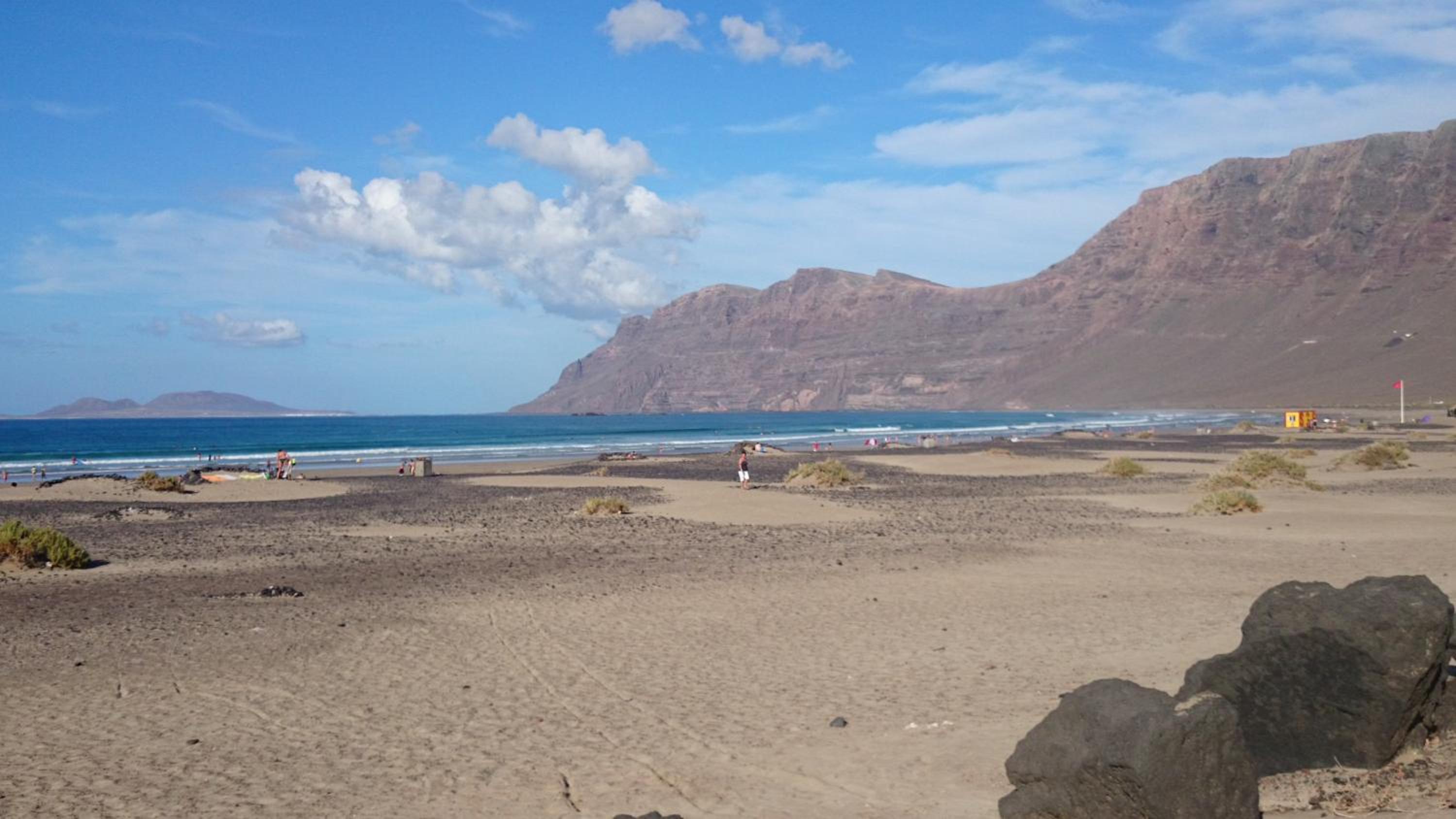 Famara Sunshine view 2