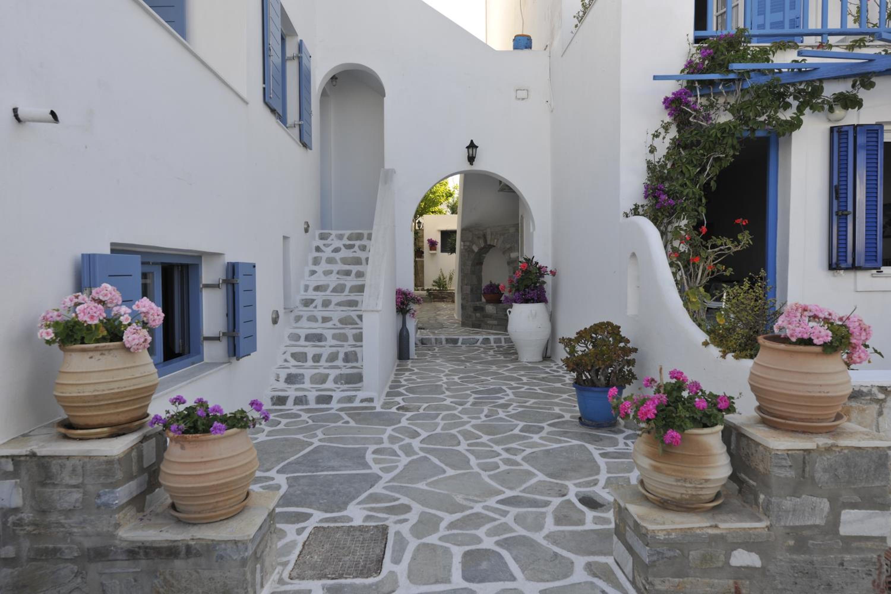 Hotel Alexandros Studios - Image 1