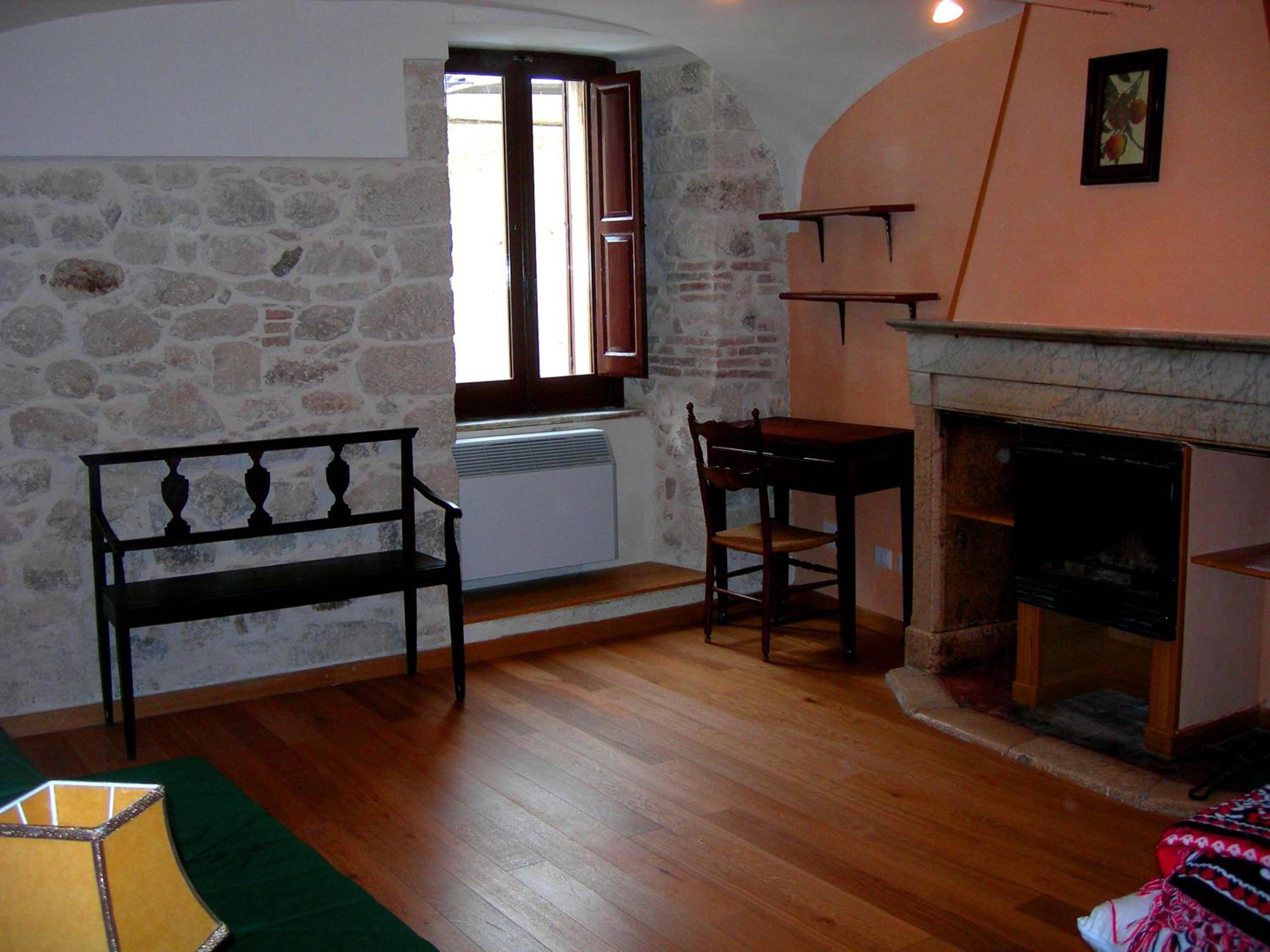 Bed and Breakfast Via Della Piazza view 4