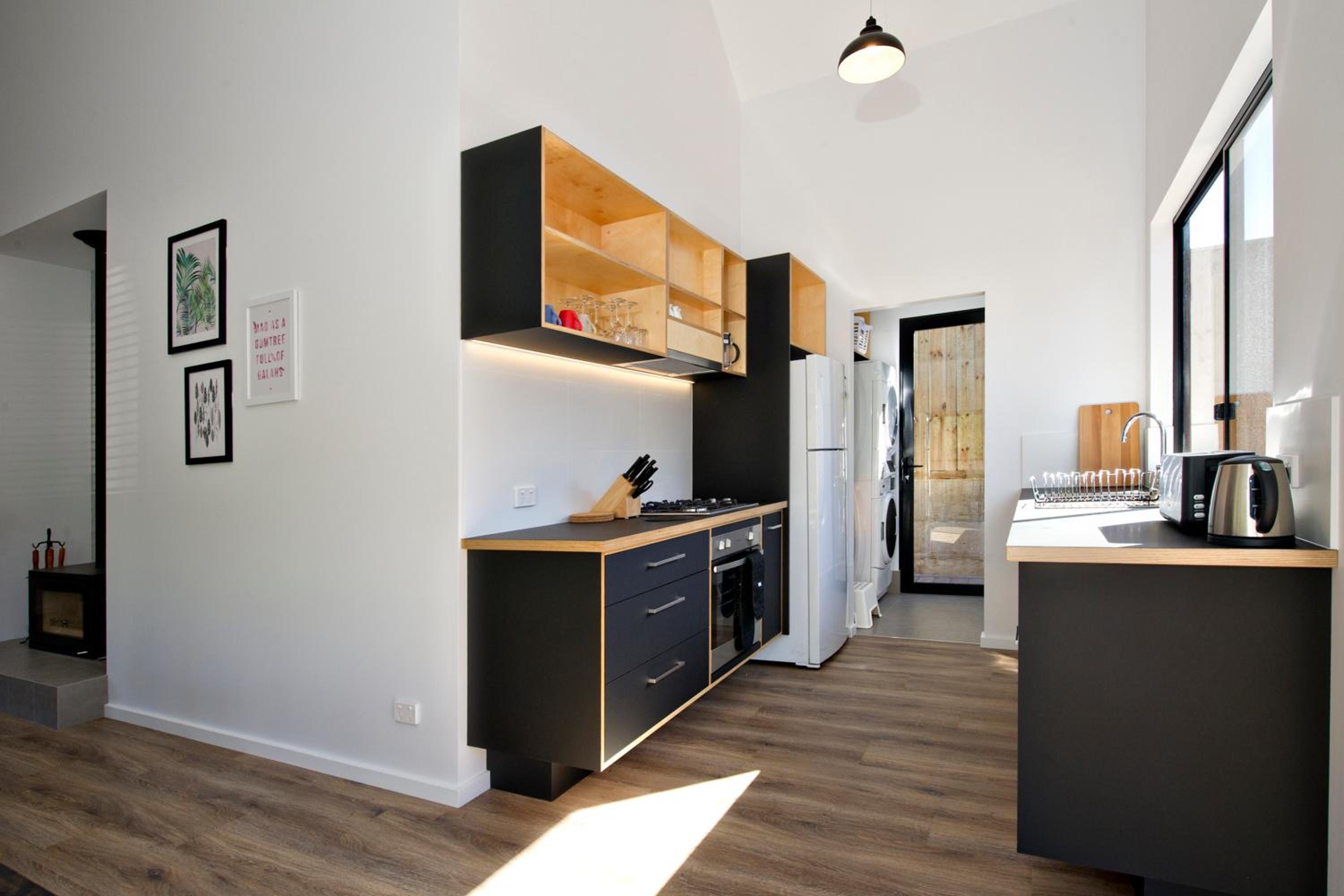 Margaret River Bungalow-1-street - pet friendly