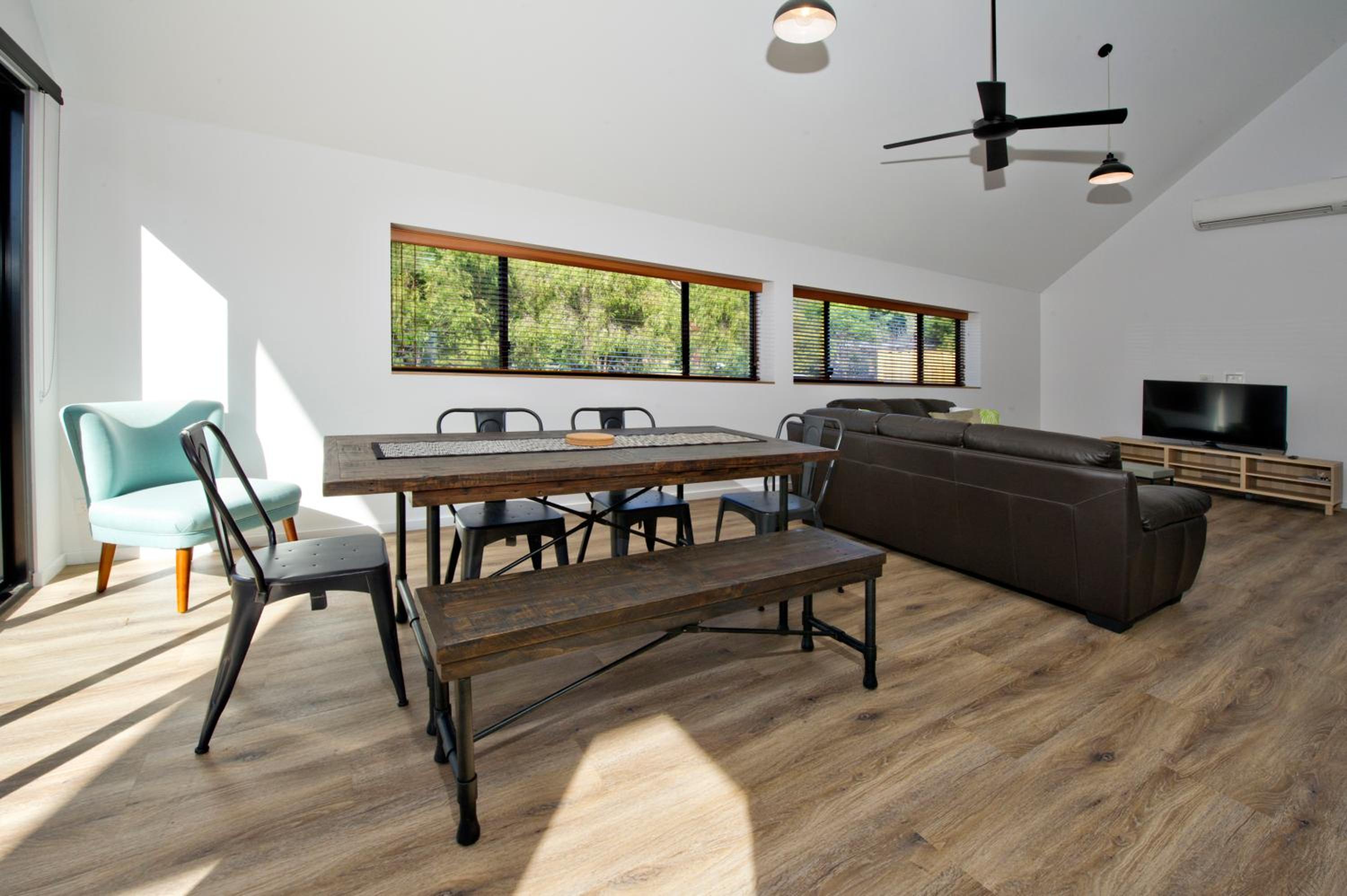 Margaret River Bungalow-1-street - pet friendly