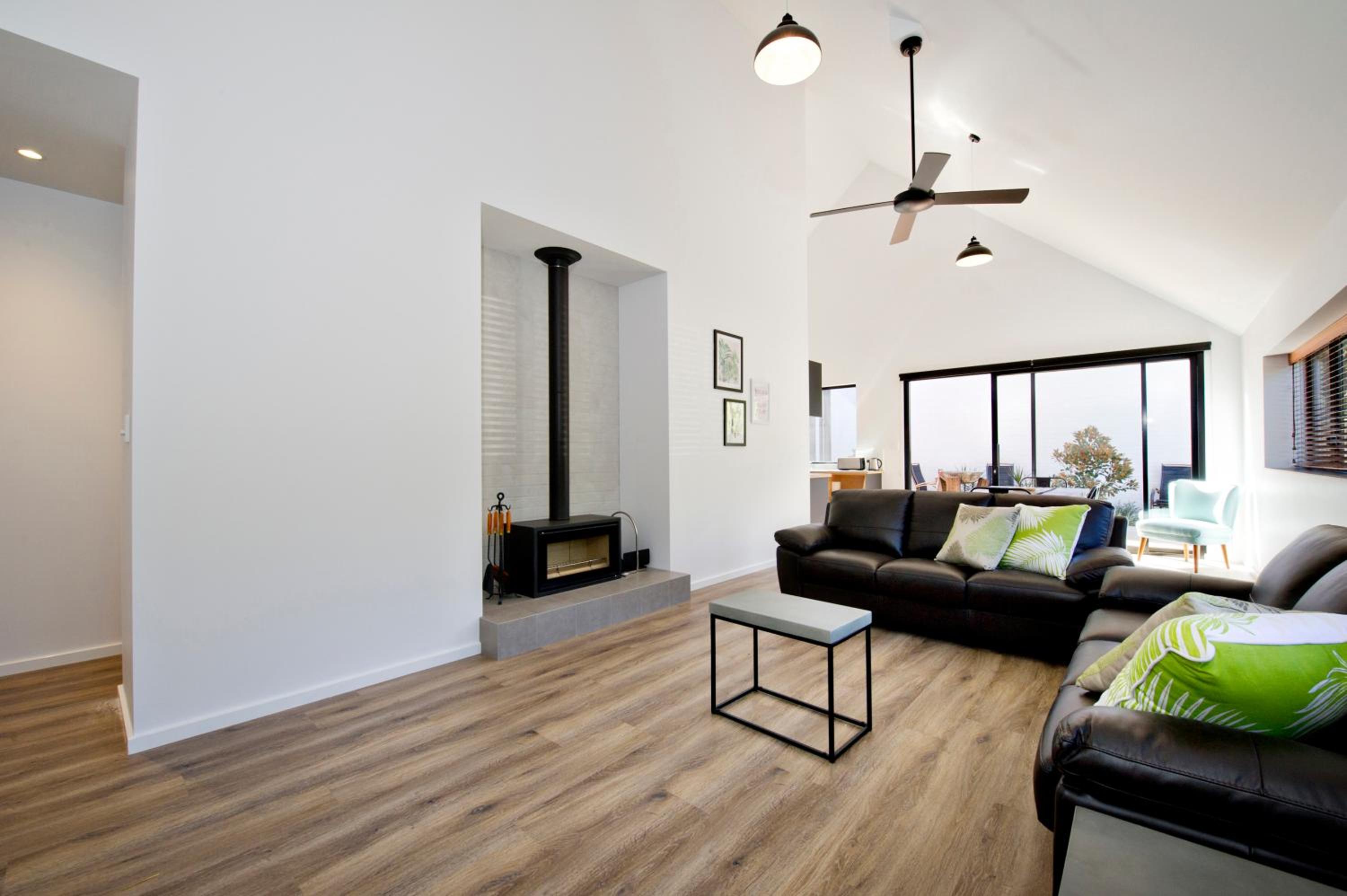 Margaret River Bungalow-1-street - pet friendly