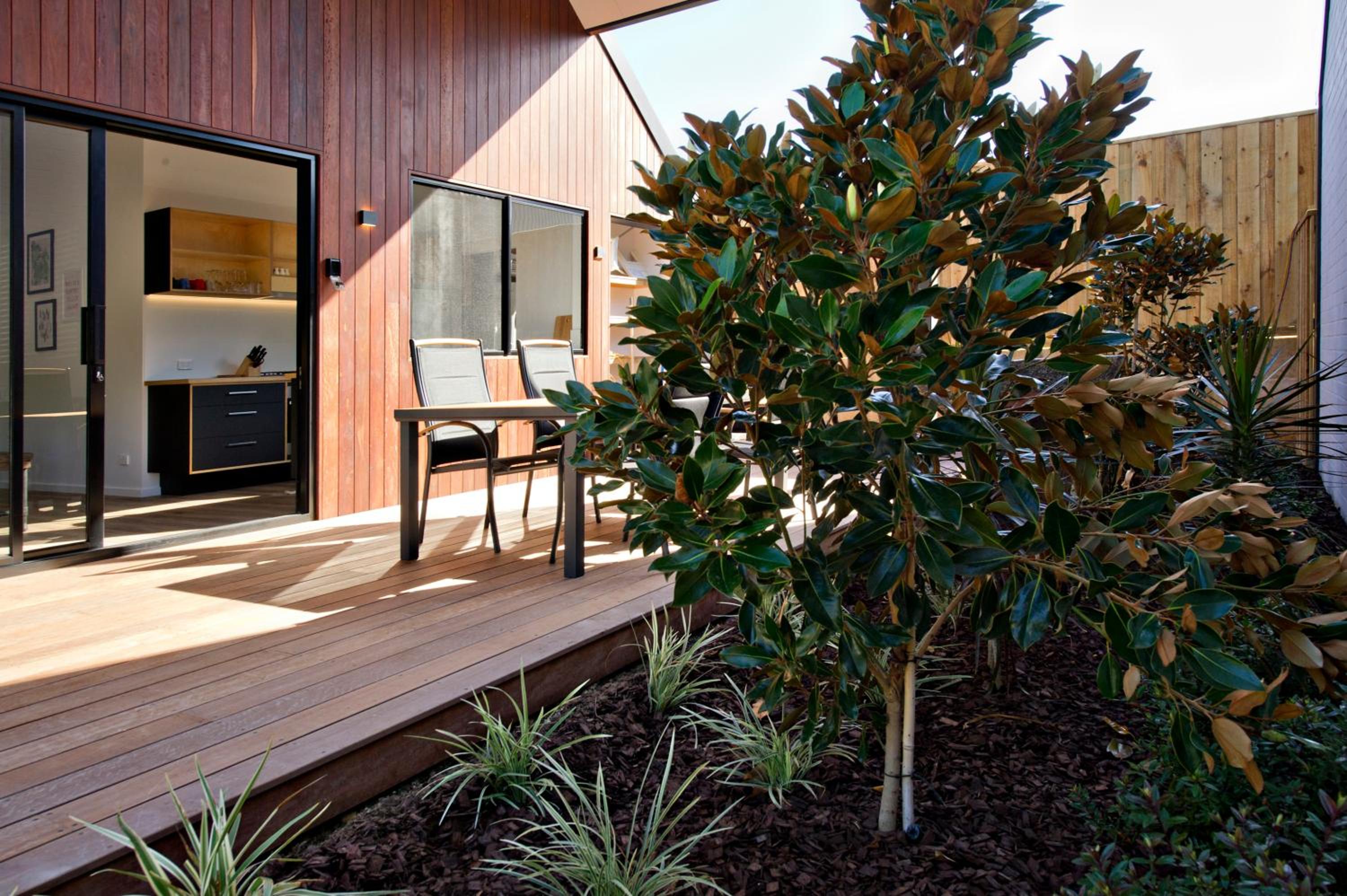 Margaret River Bungalow-1-street - pet friendly