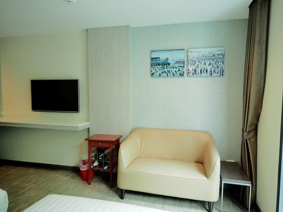 BB House Khlong Tan บีบีเฮ้าส์ คลองตัน