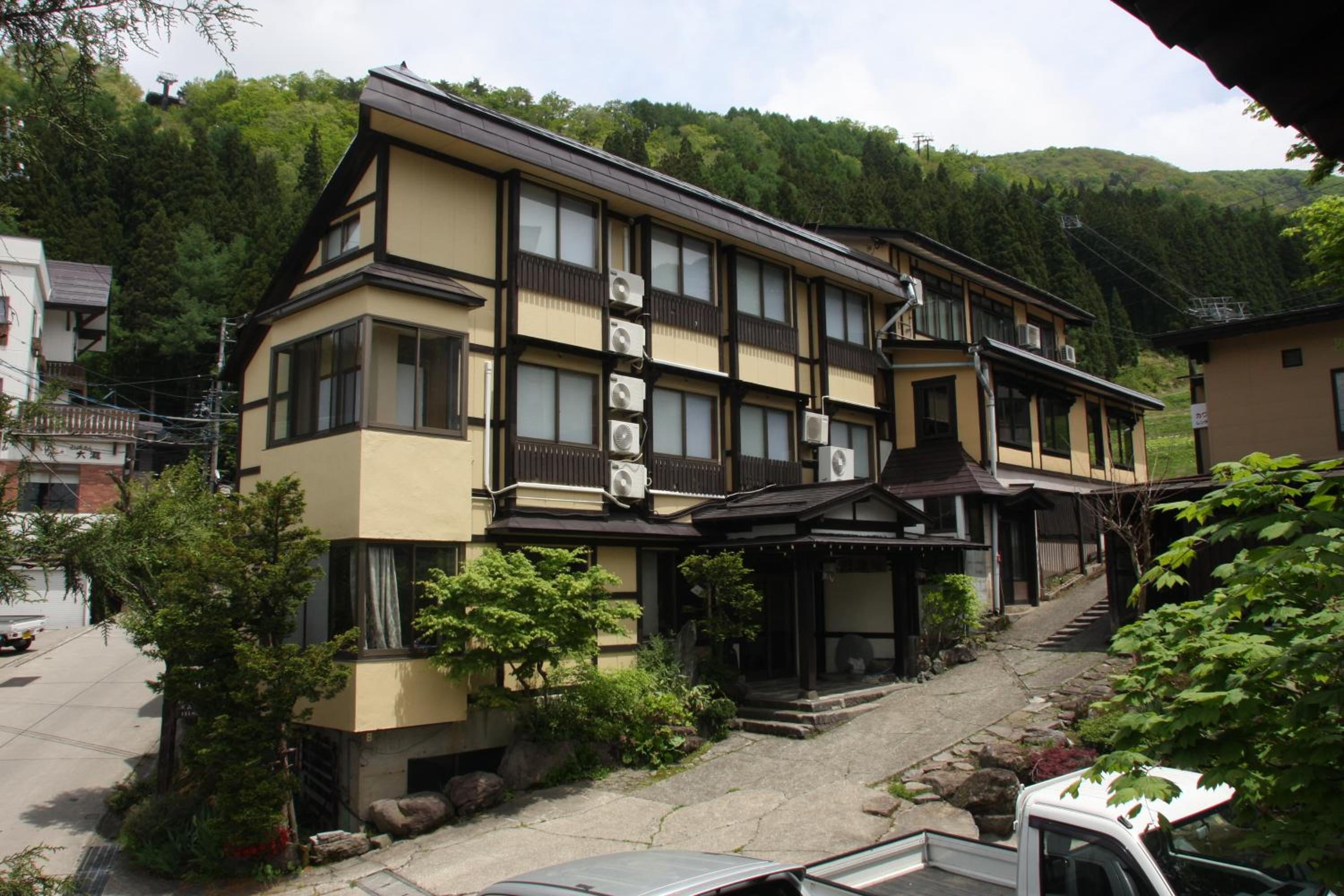 Kawahiro