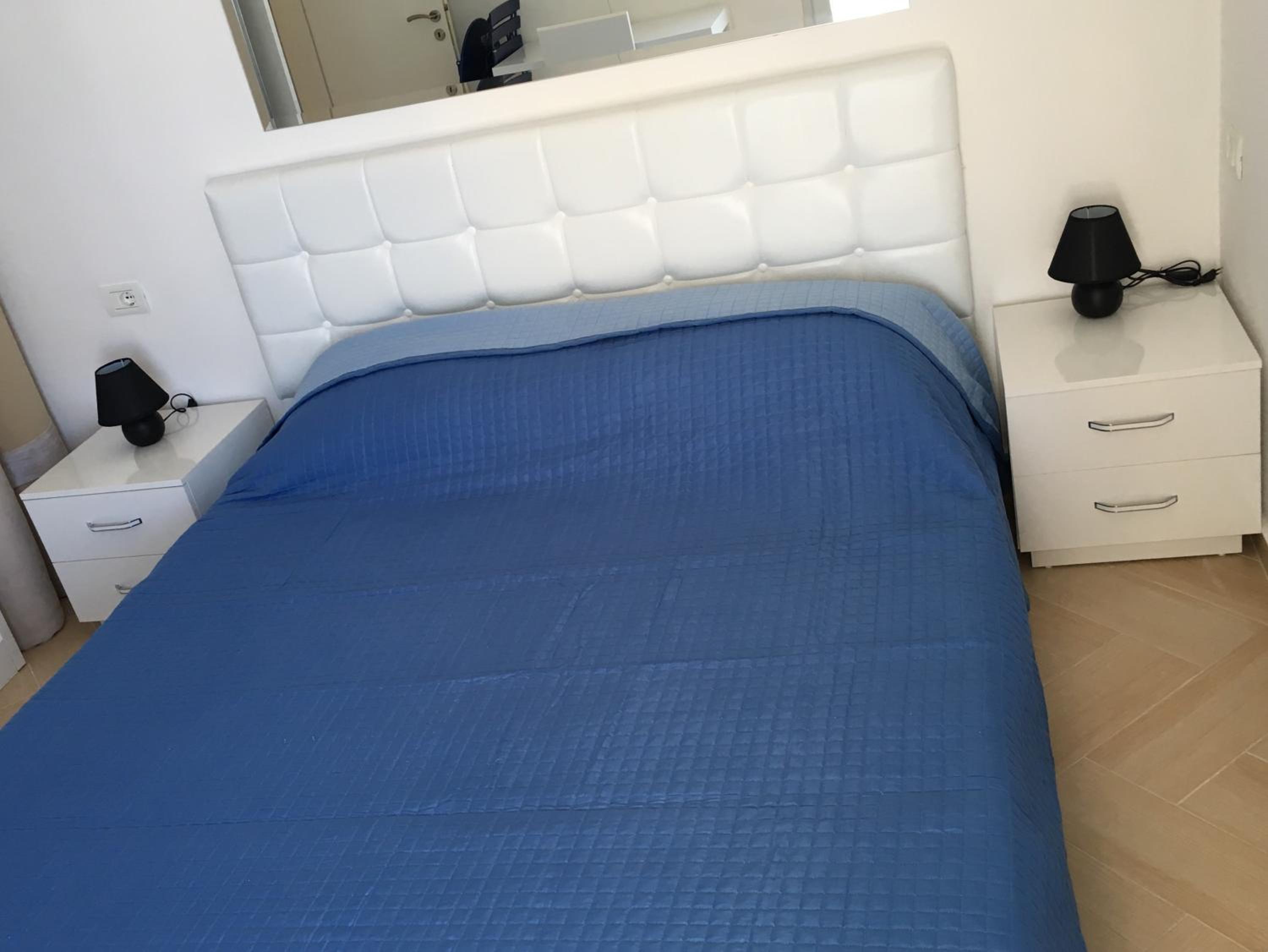 White Residence Apartament