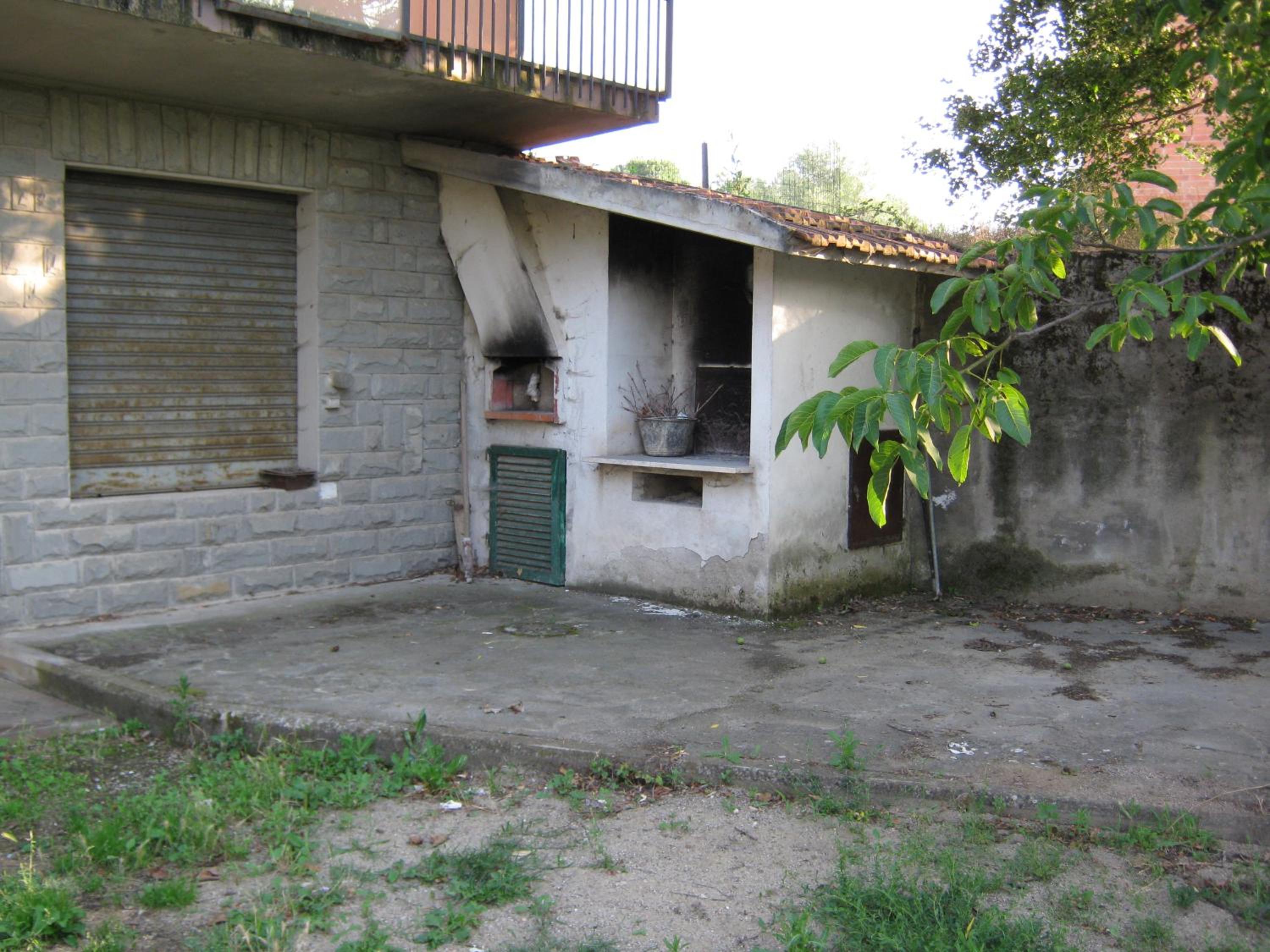 Photo 33