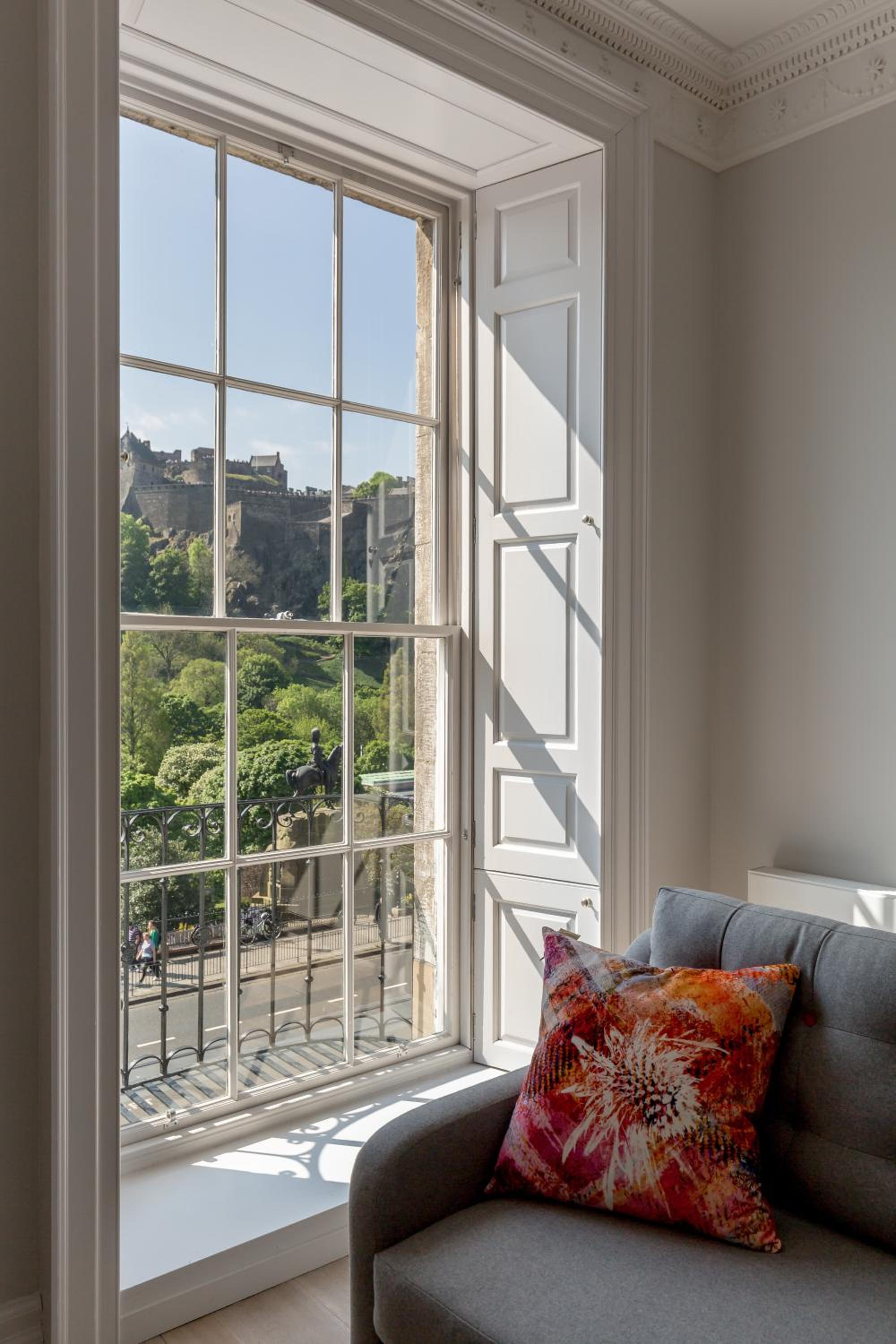 Destiny Scotland - Chisholm Hunter Suites