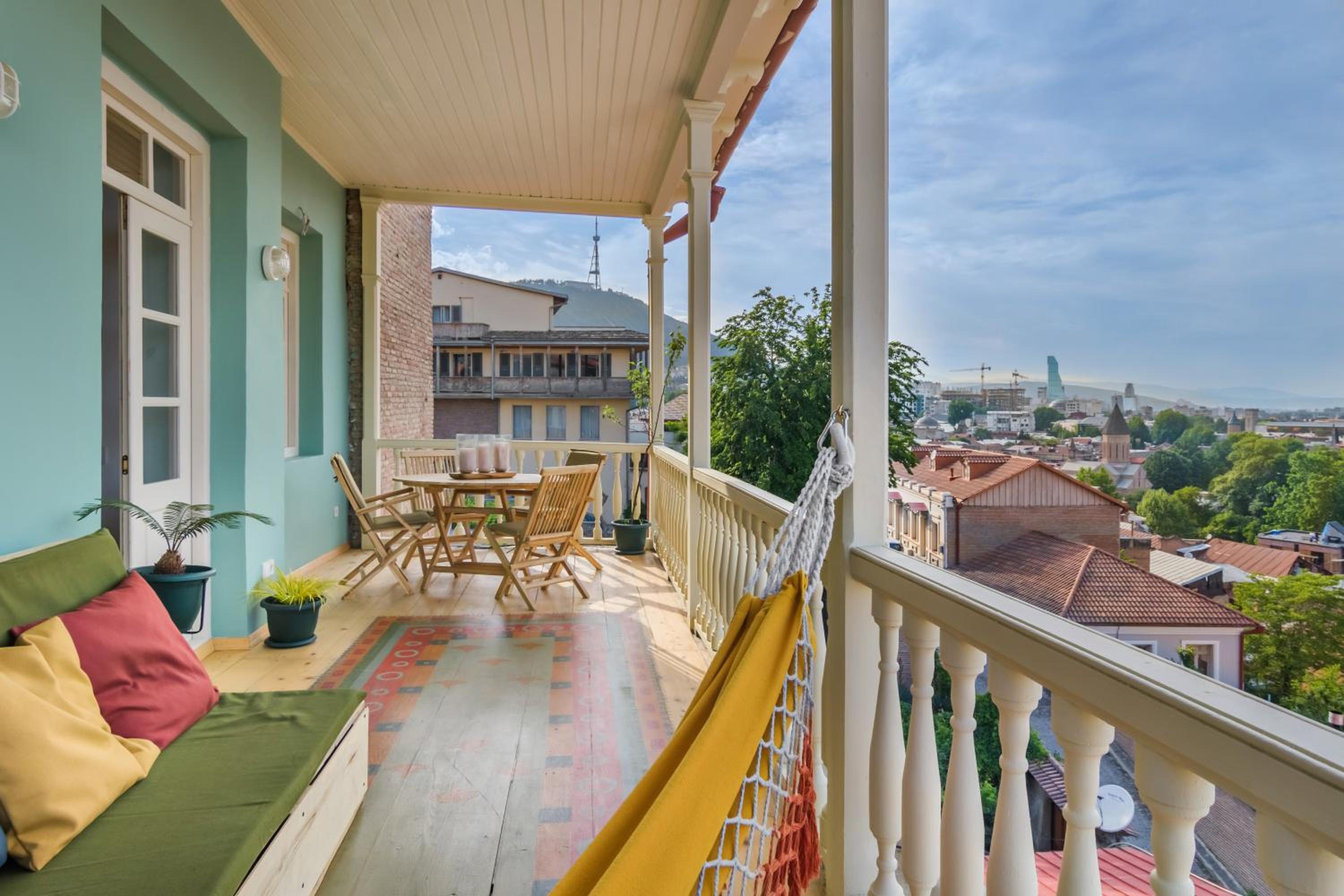 Cozy apartment with amazing views in Old Tbilisi view 4