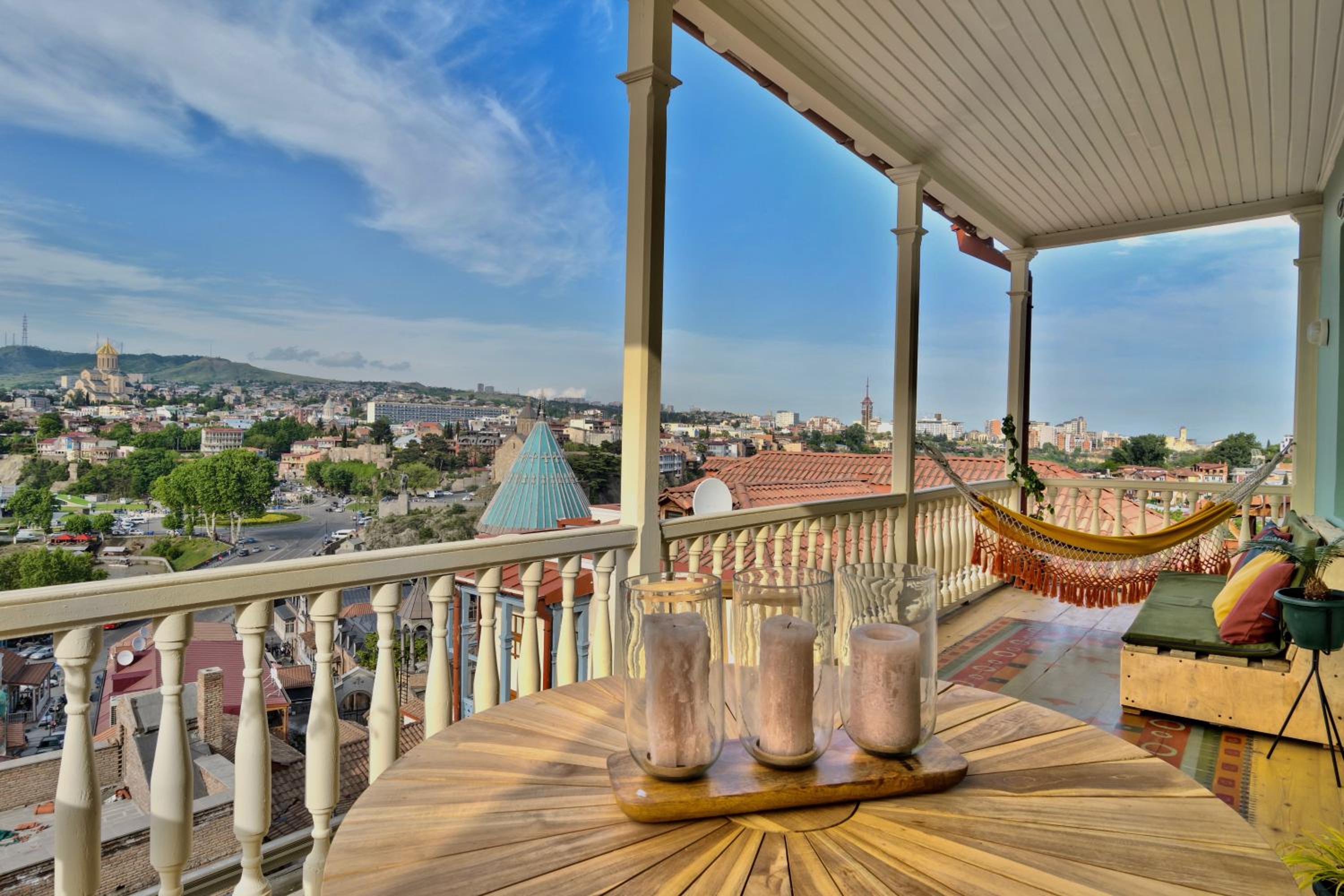 Cozy apartment with amazing views in Old Tbilisi view 3