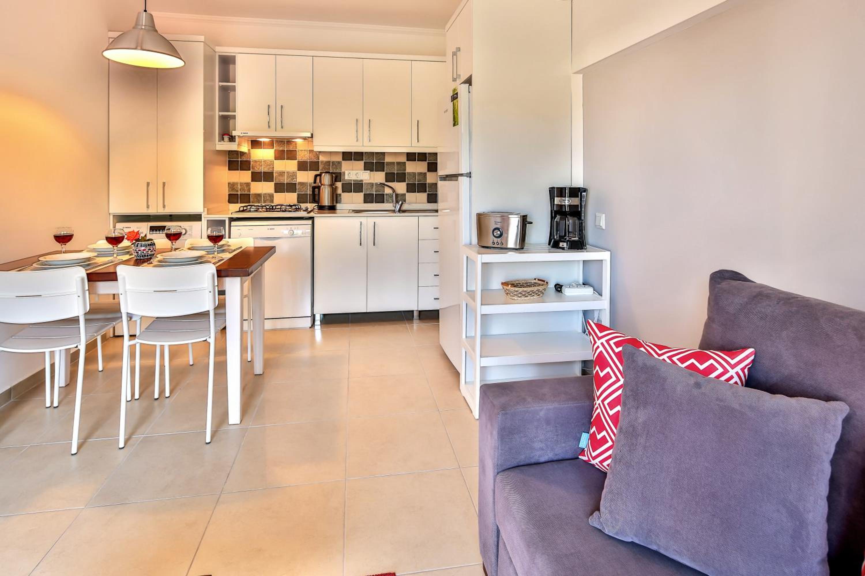 Kasinn Apart Hotel - Image 14