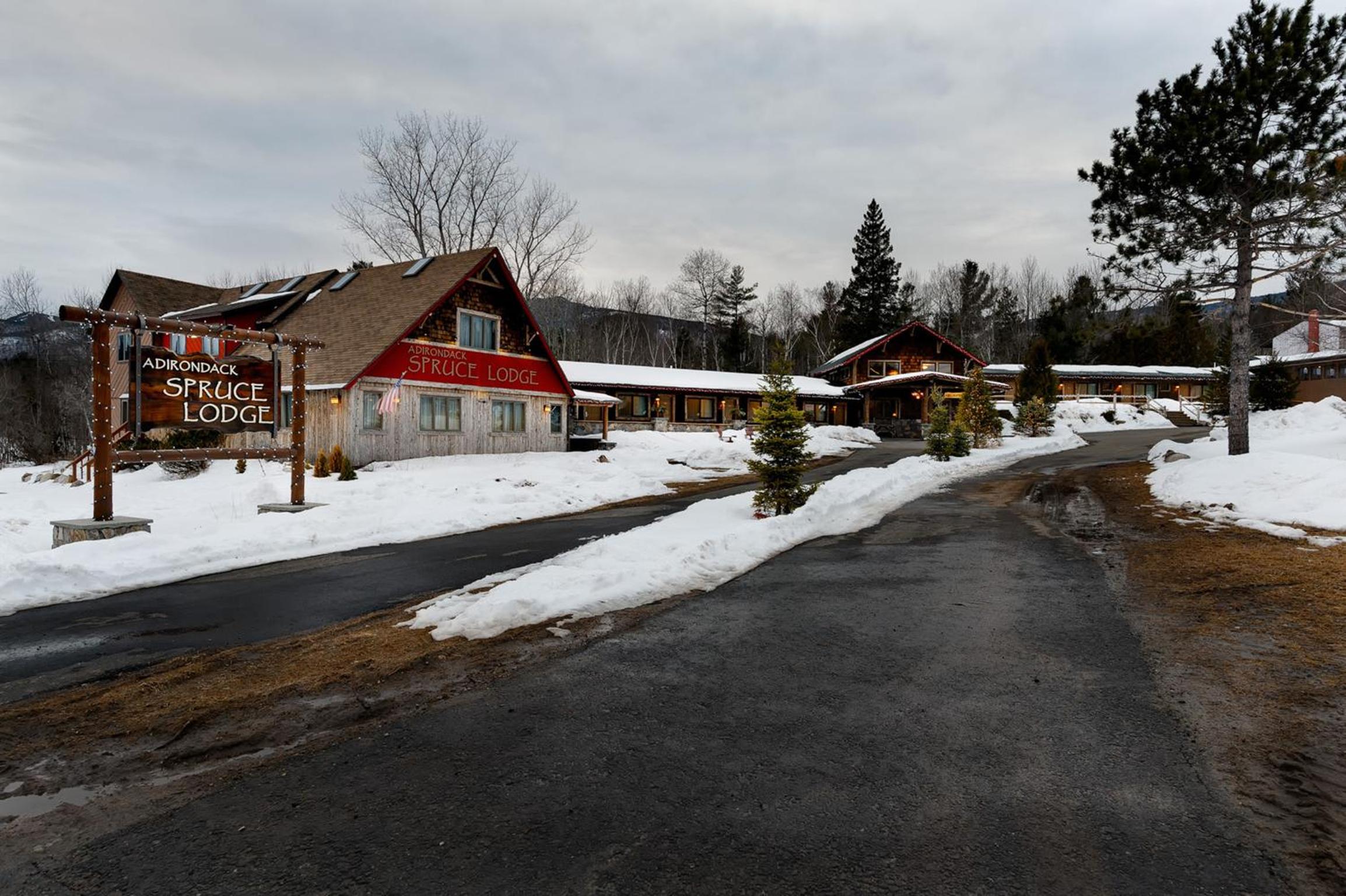 Adirondack Spruce Lodge