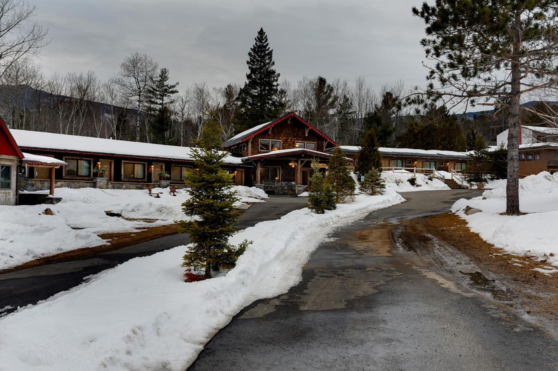 Adirondack Spruce Lodge