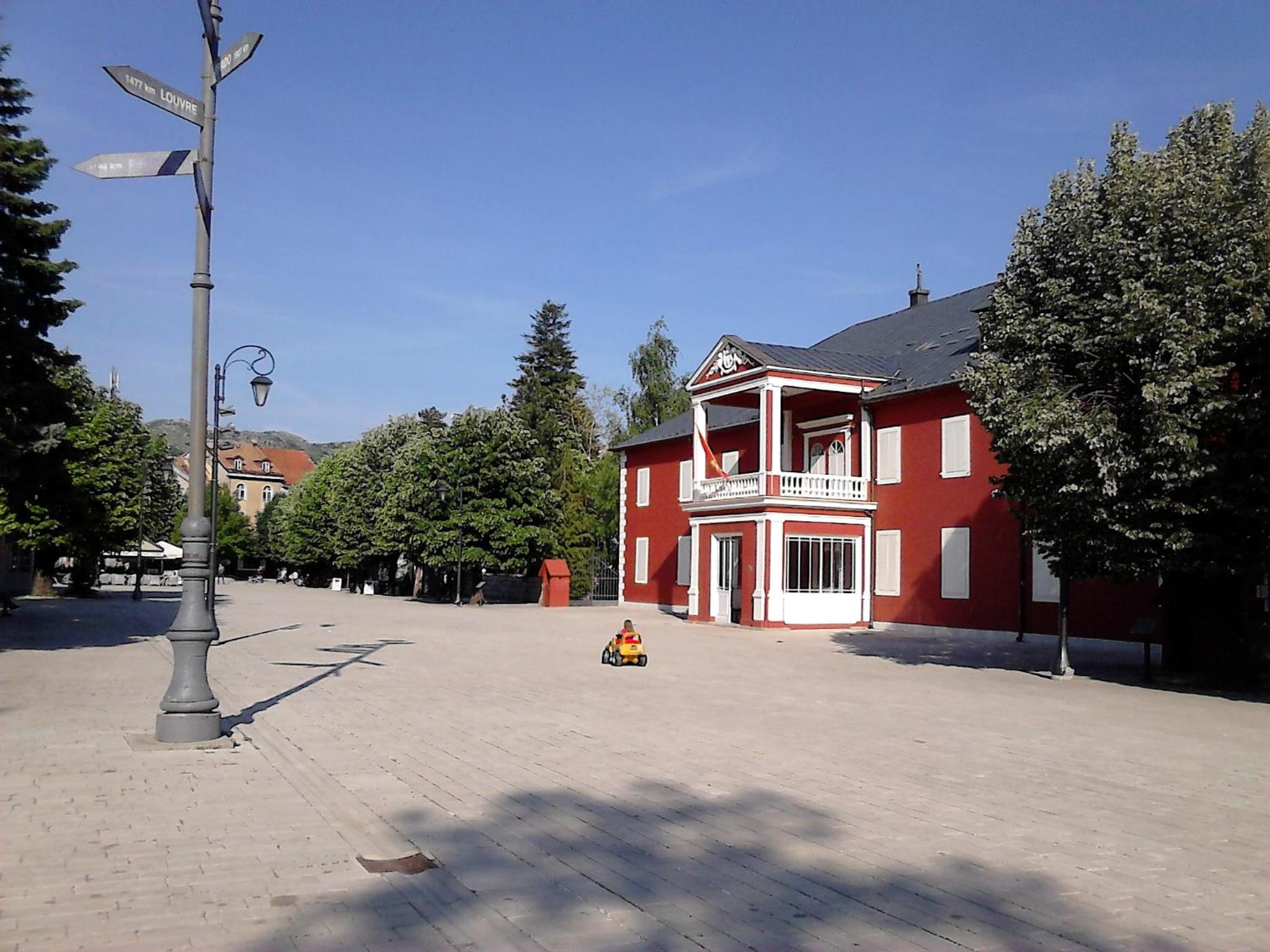 Photo 36