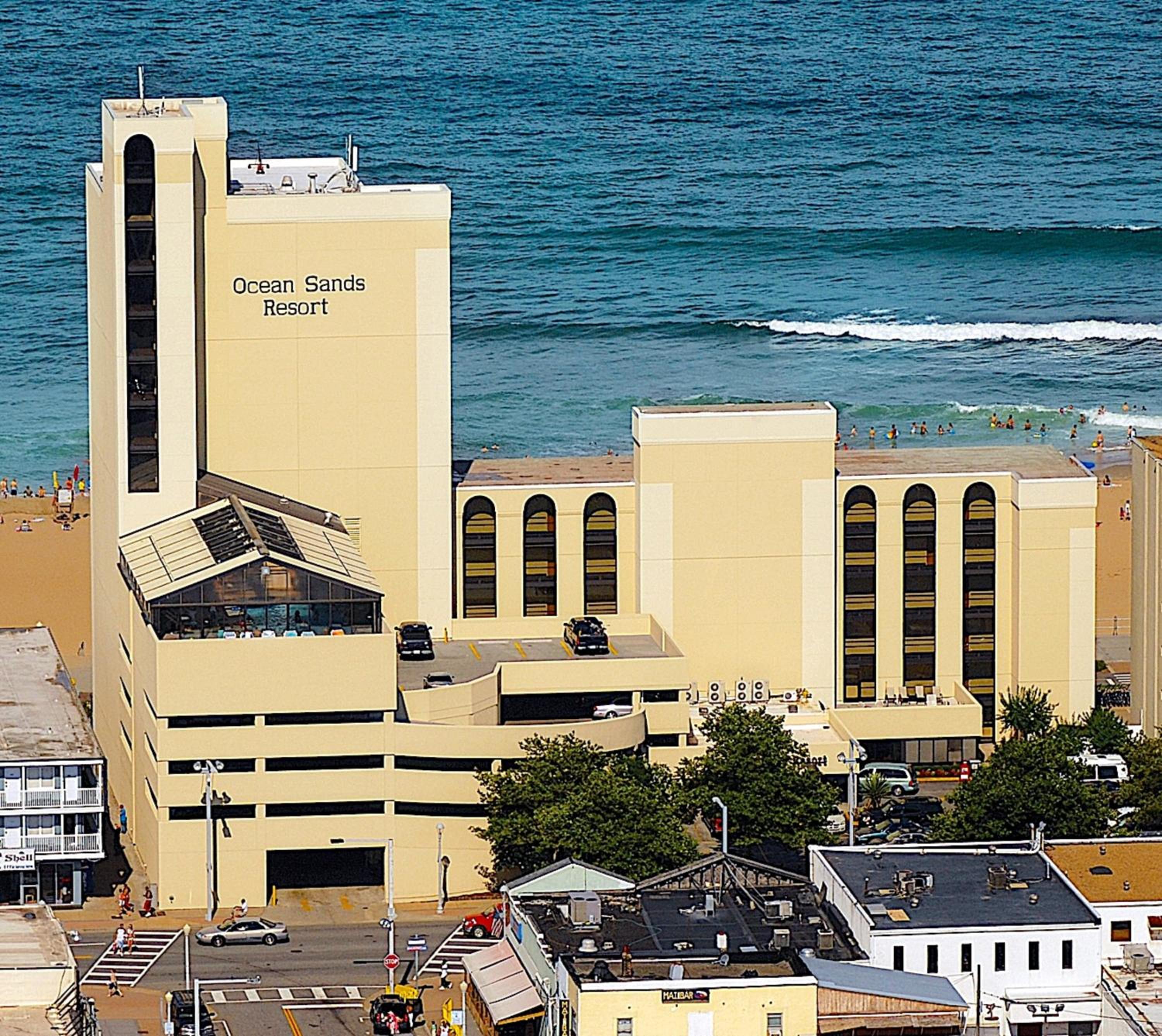 Ocean Sands Resort, Oceanfront, Virginia Beach by Vacatia
