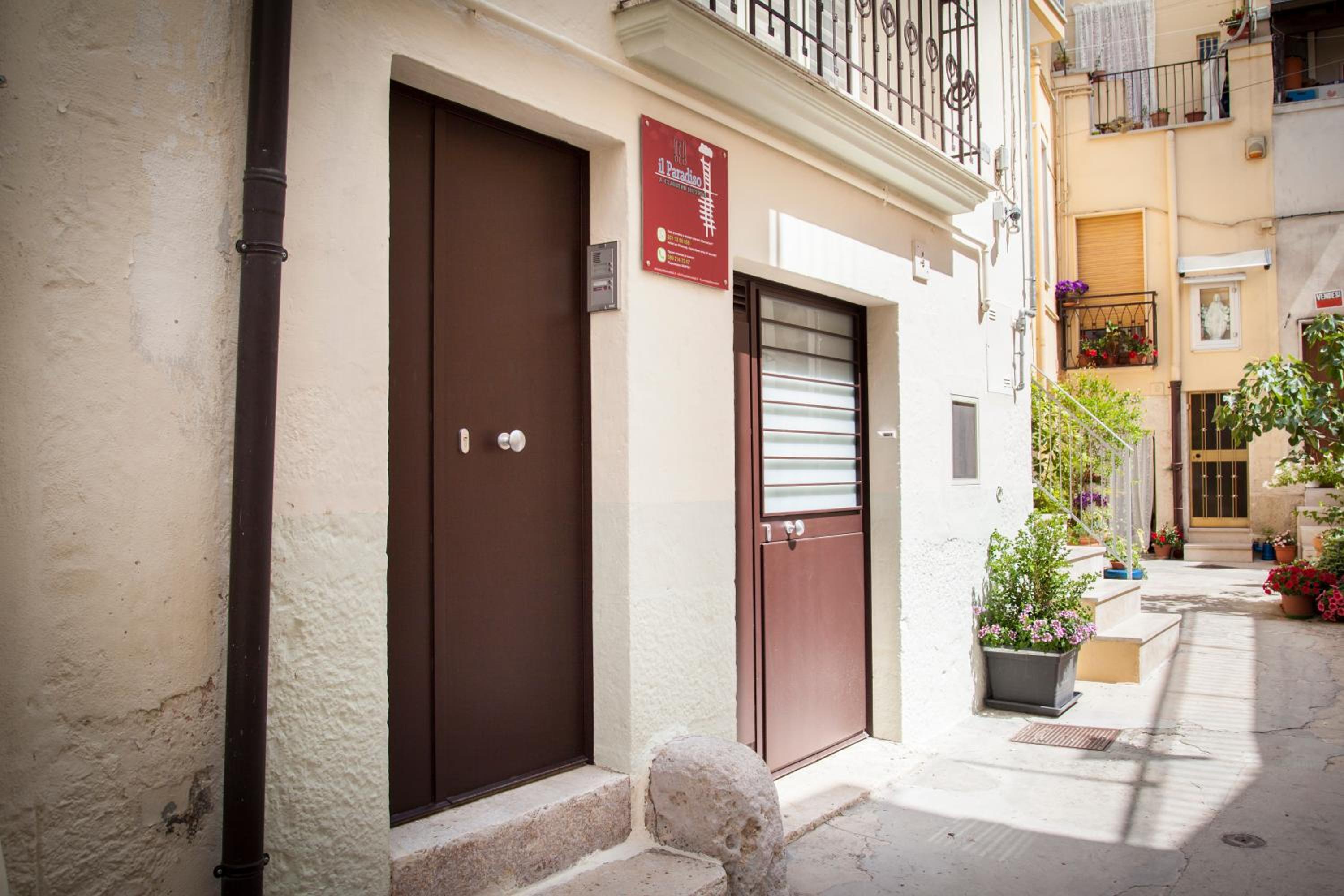 Il Paradiso a Claustro Inferno