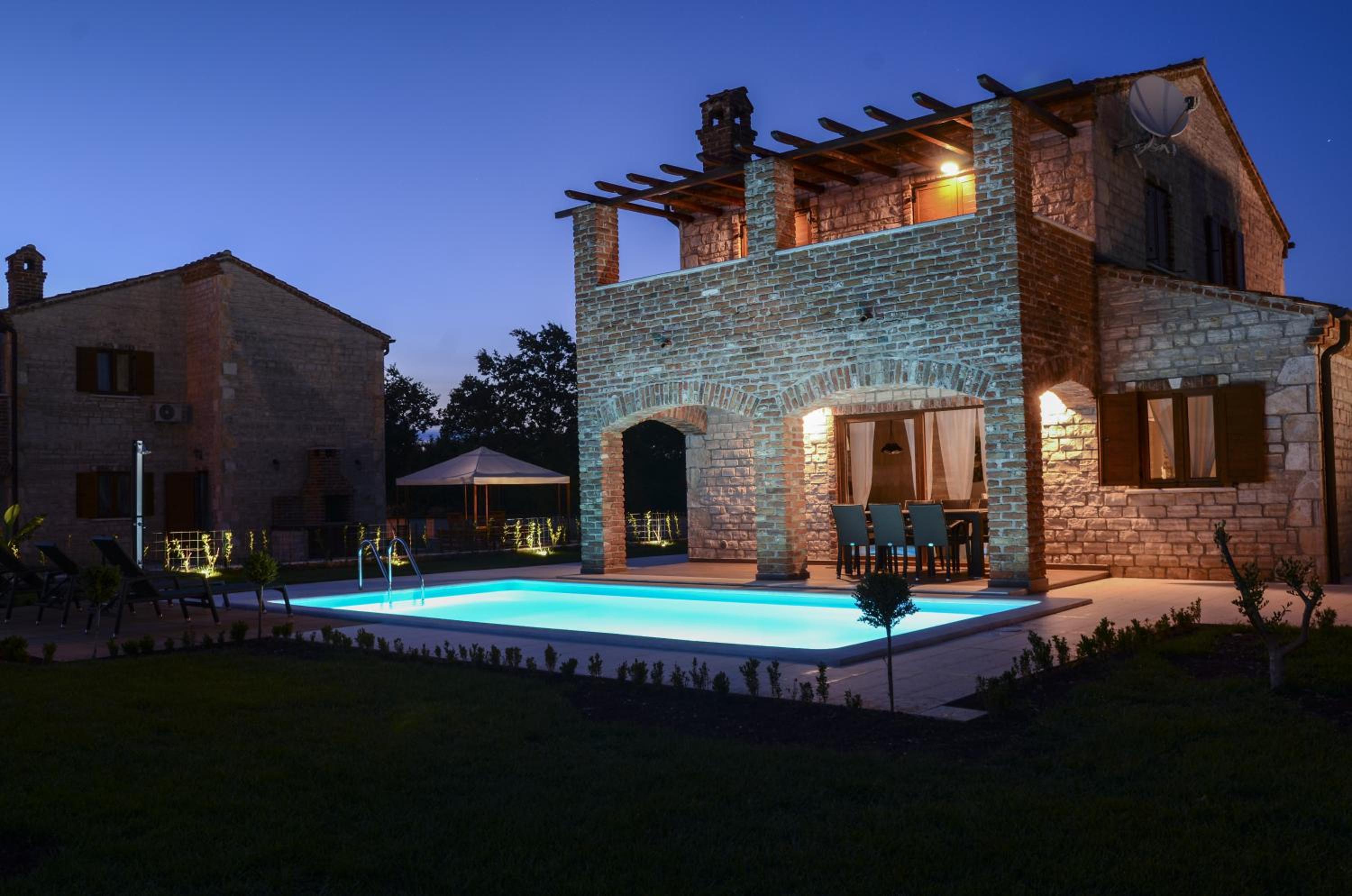 Villa Harmony in Paradise view 2
