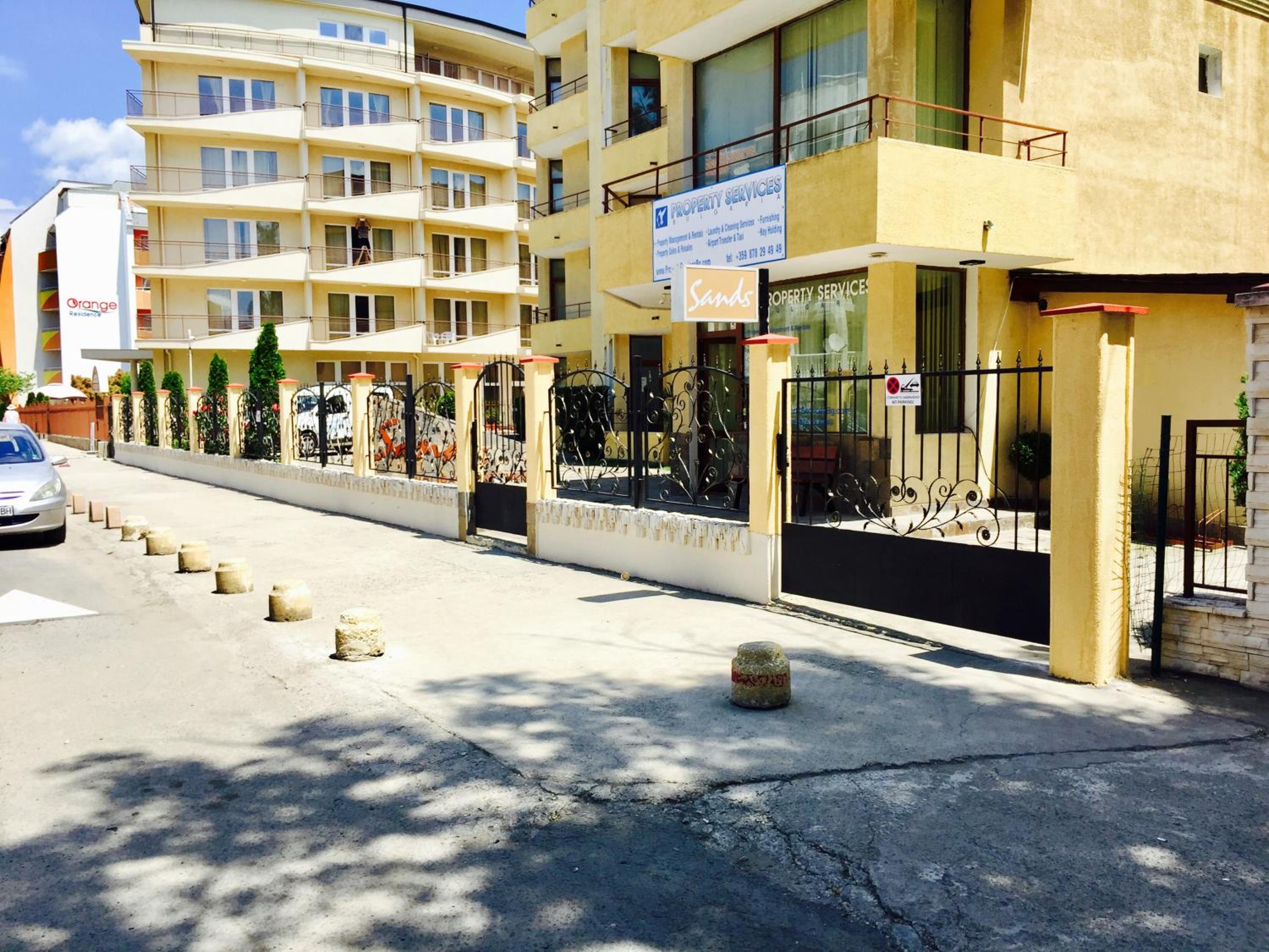 Complex Sands Holiday Apartments view 3